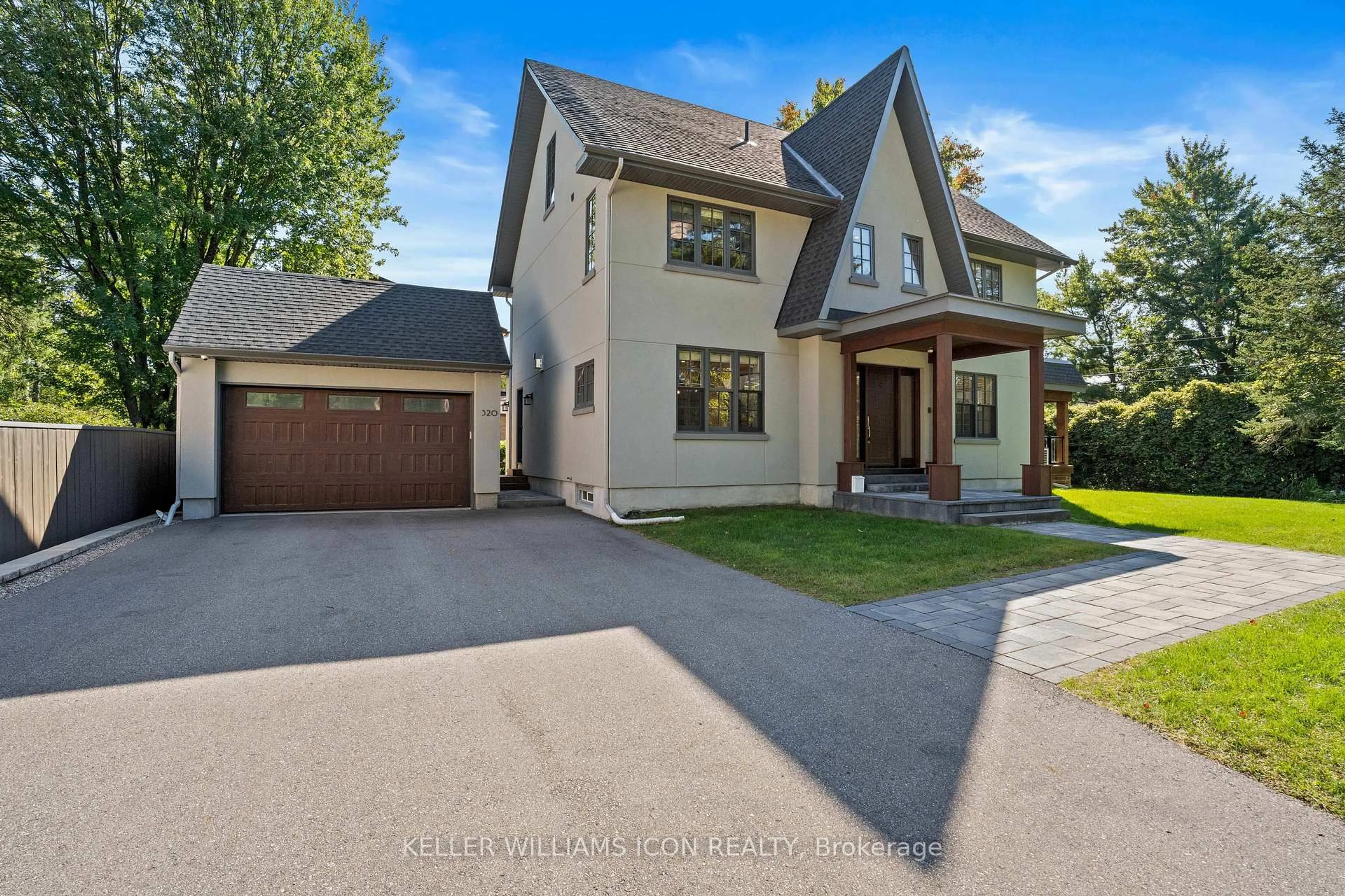Home with brick exterior material, street for 320 Hillcrest Rd, Ottawa Ontario K1M 0J6