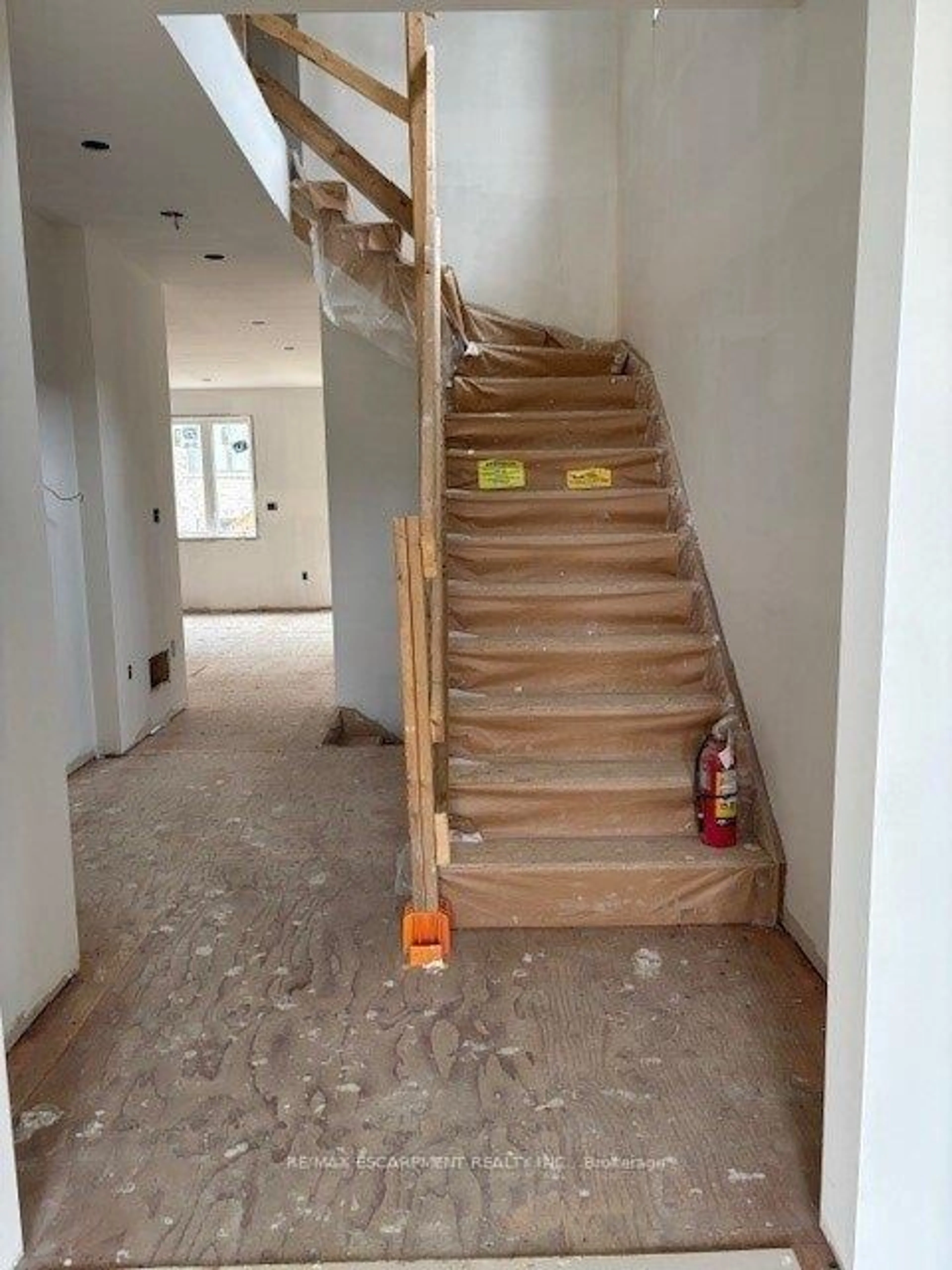 Stairs for 24 Sagewood Dr, Hamilton Ontario L9B 0K7