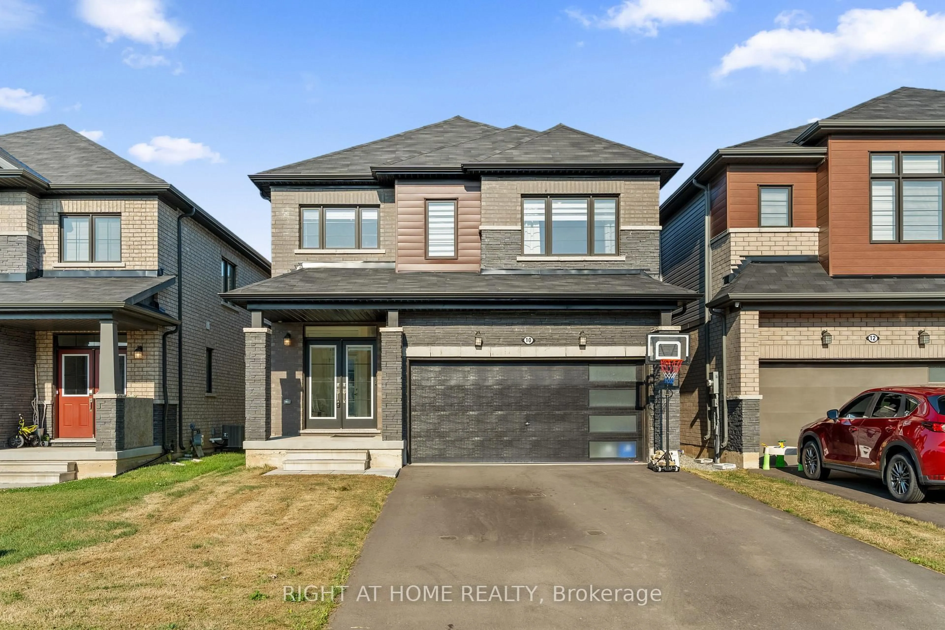 Home with brick exterior material, street for 10 Buttercream Ave, Thorold Ontario L2V 0L2