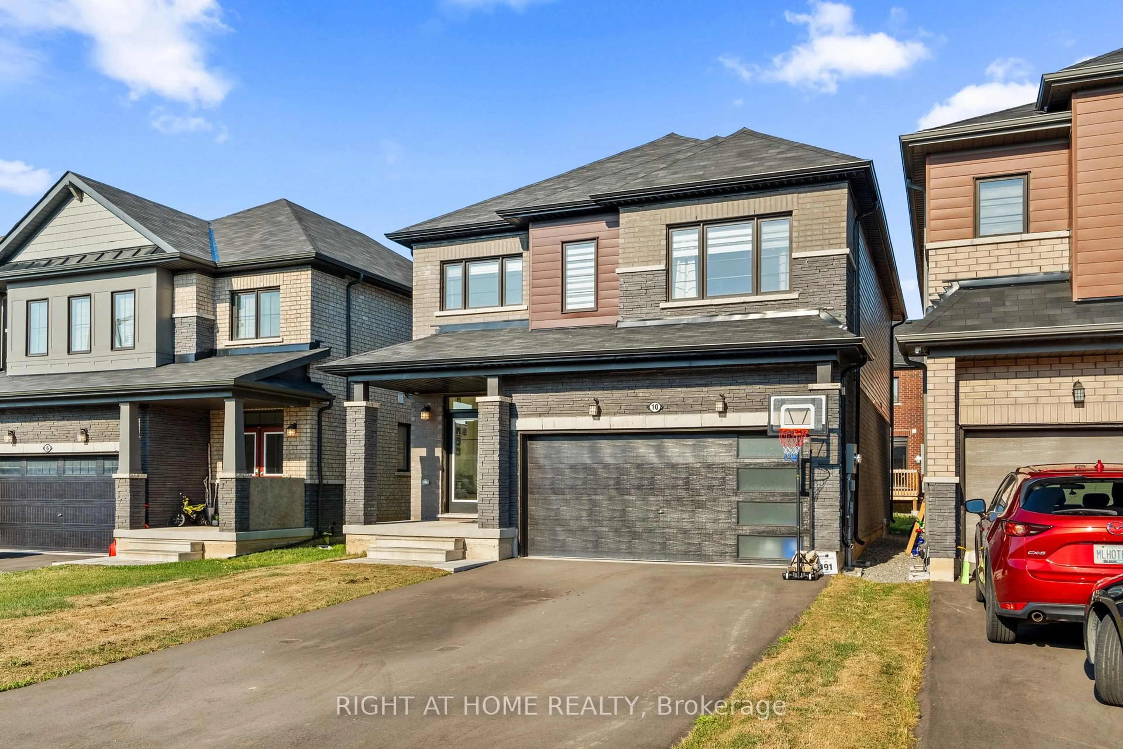 Home with brick exterior material, street for 10 Buttercream Ave, Thorold Ontario L2V 0L2