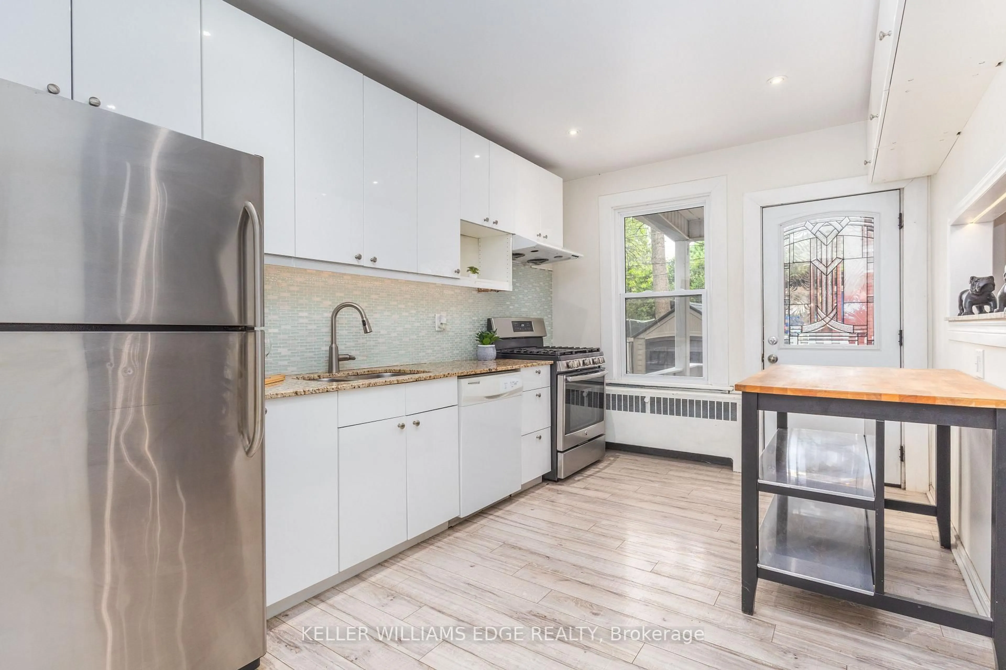 Unknown for 20 Barnesdale Ave, Hamilton Ontario L8L 6R6
