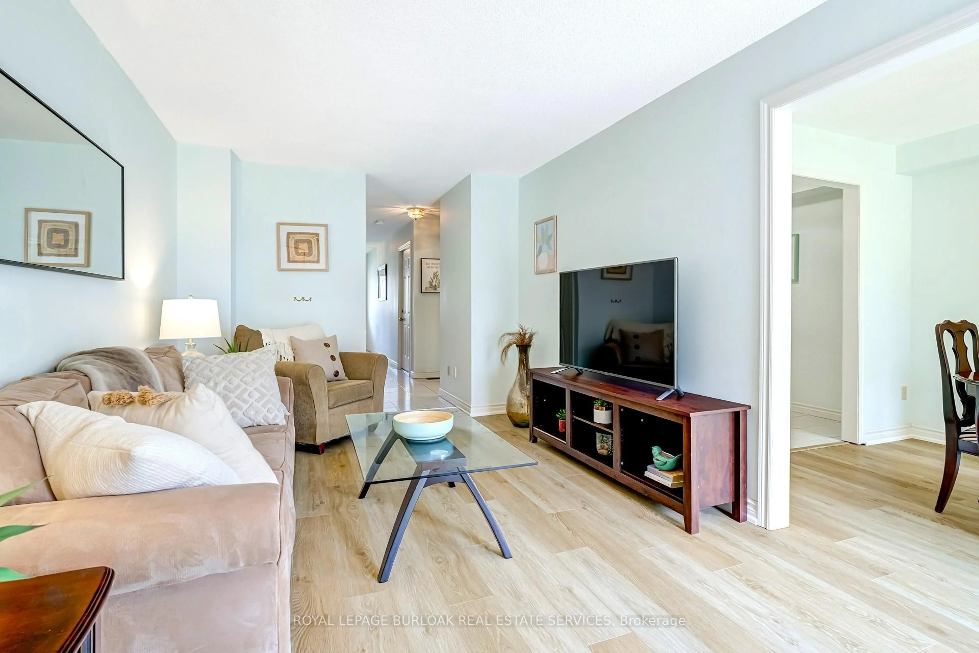 Living room with furniture, unknown for 149 Dicenzo Dr, Hamilton Ontario L9B 2K8
