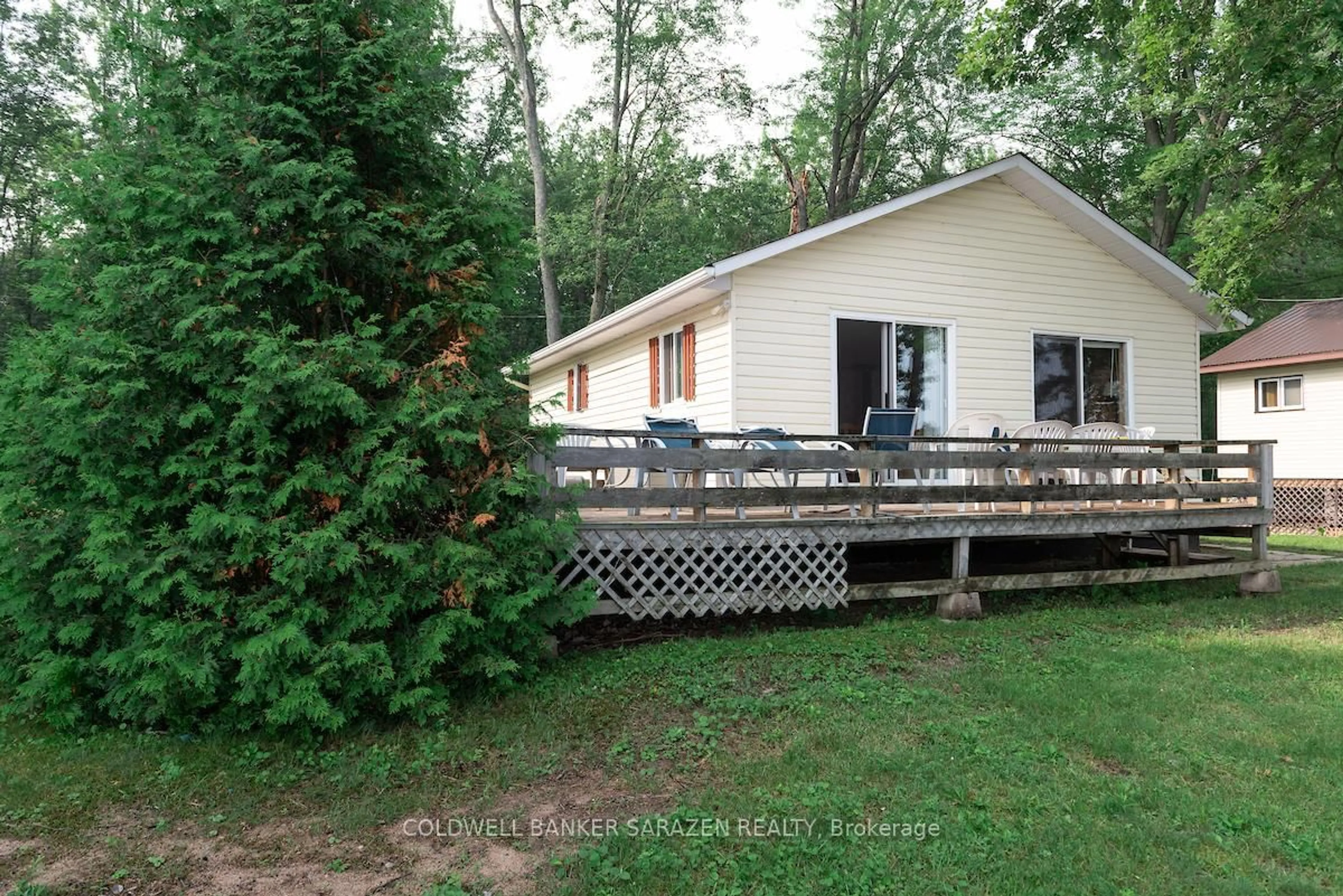 Patio, water/lake/river/ocean view for 351 Leavoy Lane, Renfrew Ontario K7V 3Z8