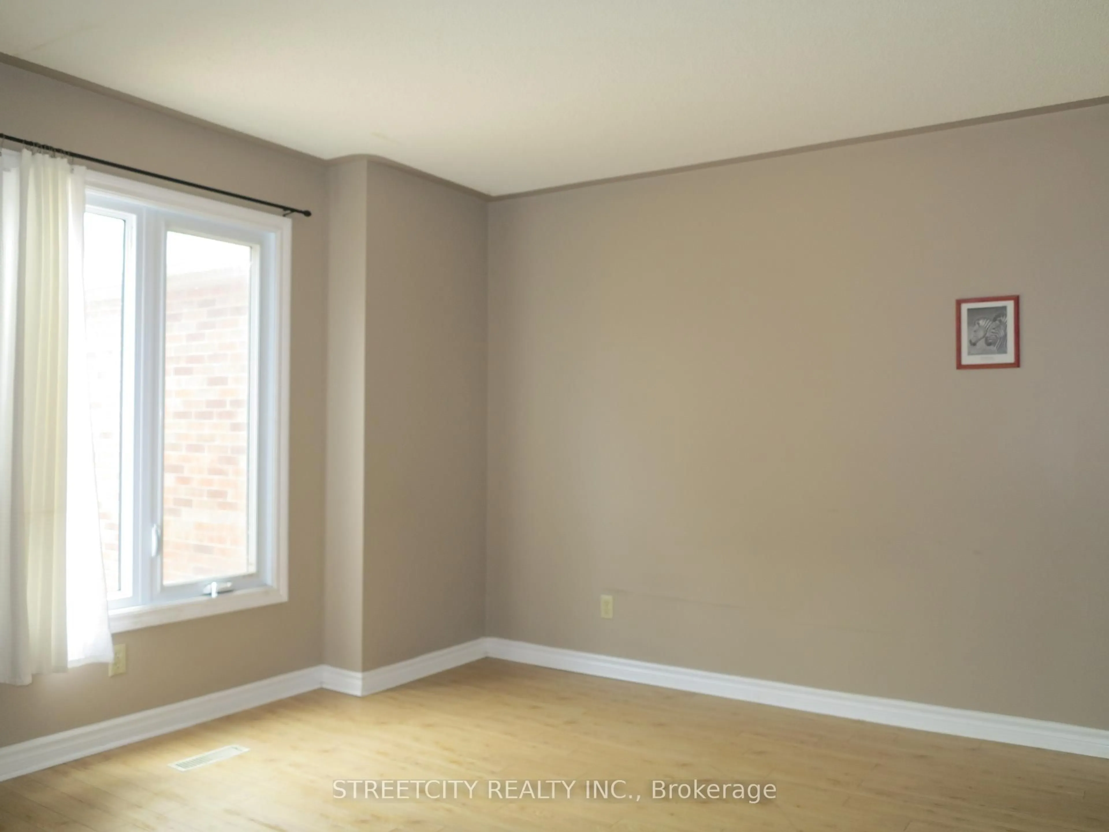 A pic of a room for 70 Sunnyside Dr #53, London North Ontario N5X 3W5