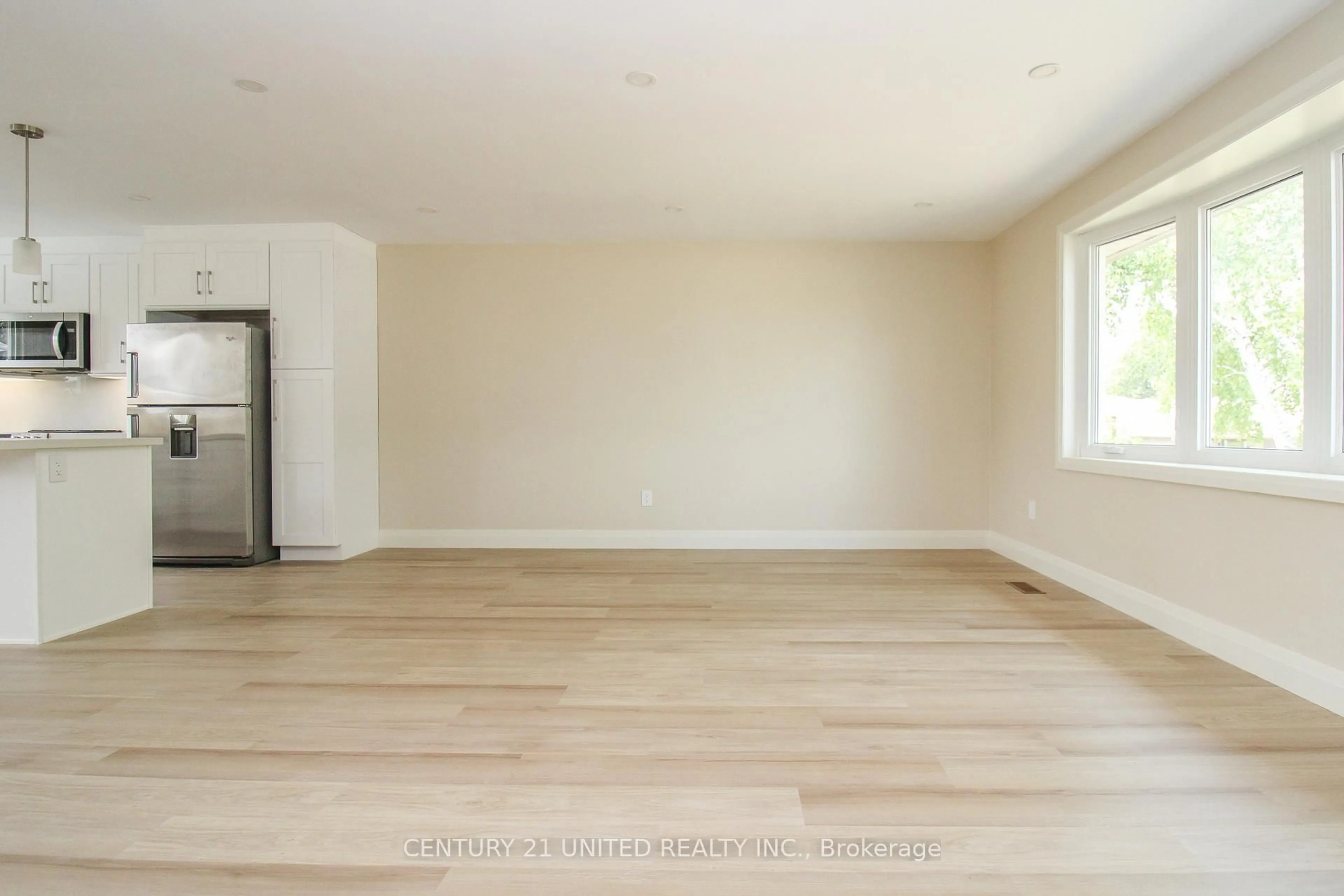 A pic of a room for 594 Saugeen Cres, Peterborough South Ontario K9J 1K1