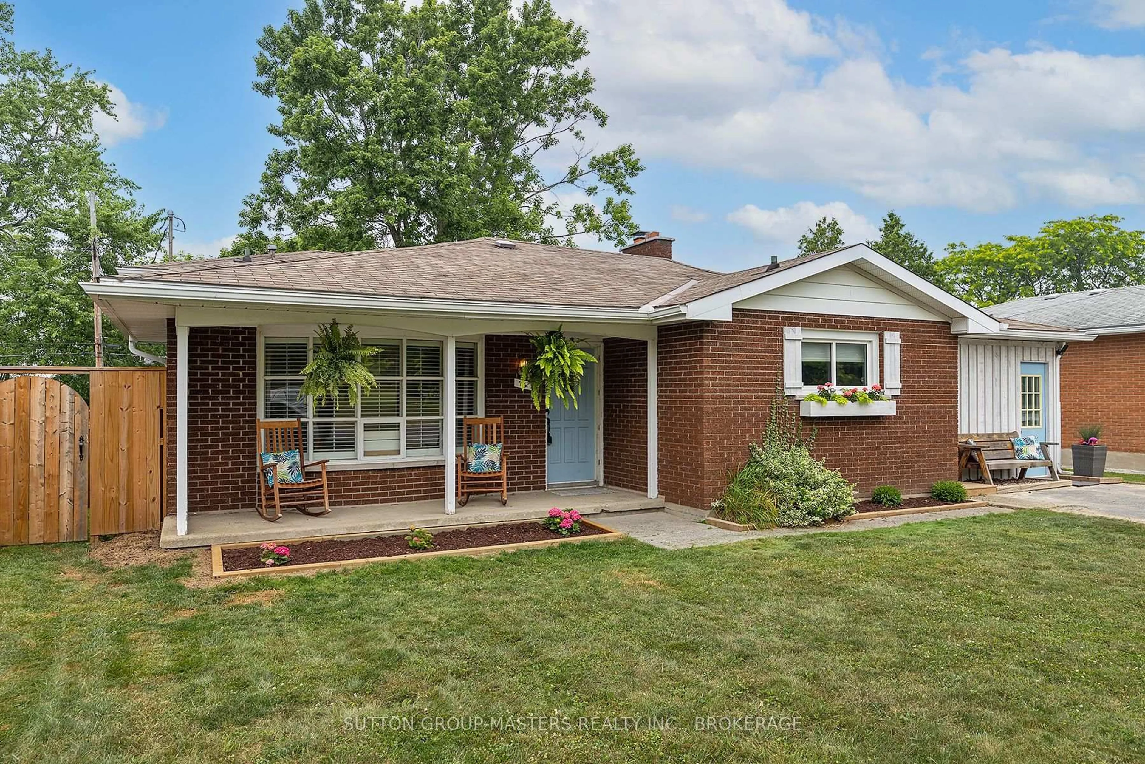Home with brick exterior material, street for 76 Smithfield Cres, Kingston Ontario K7M 3C4