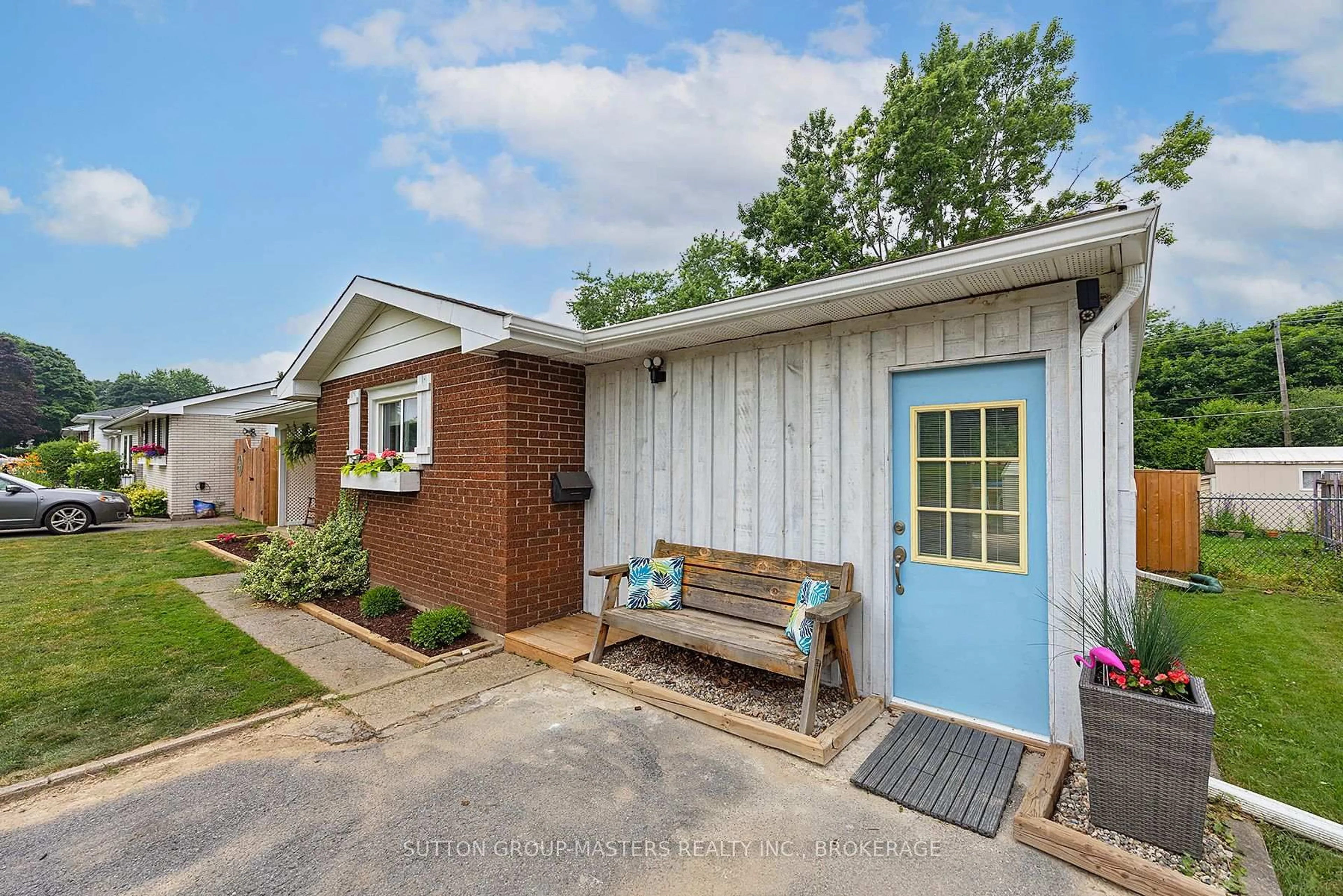 Home with brick exterior material, street for 76 Smithfield Cres, Kingston Ontario K7M 3C4