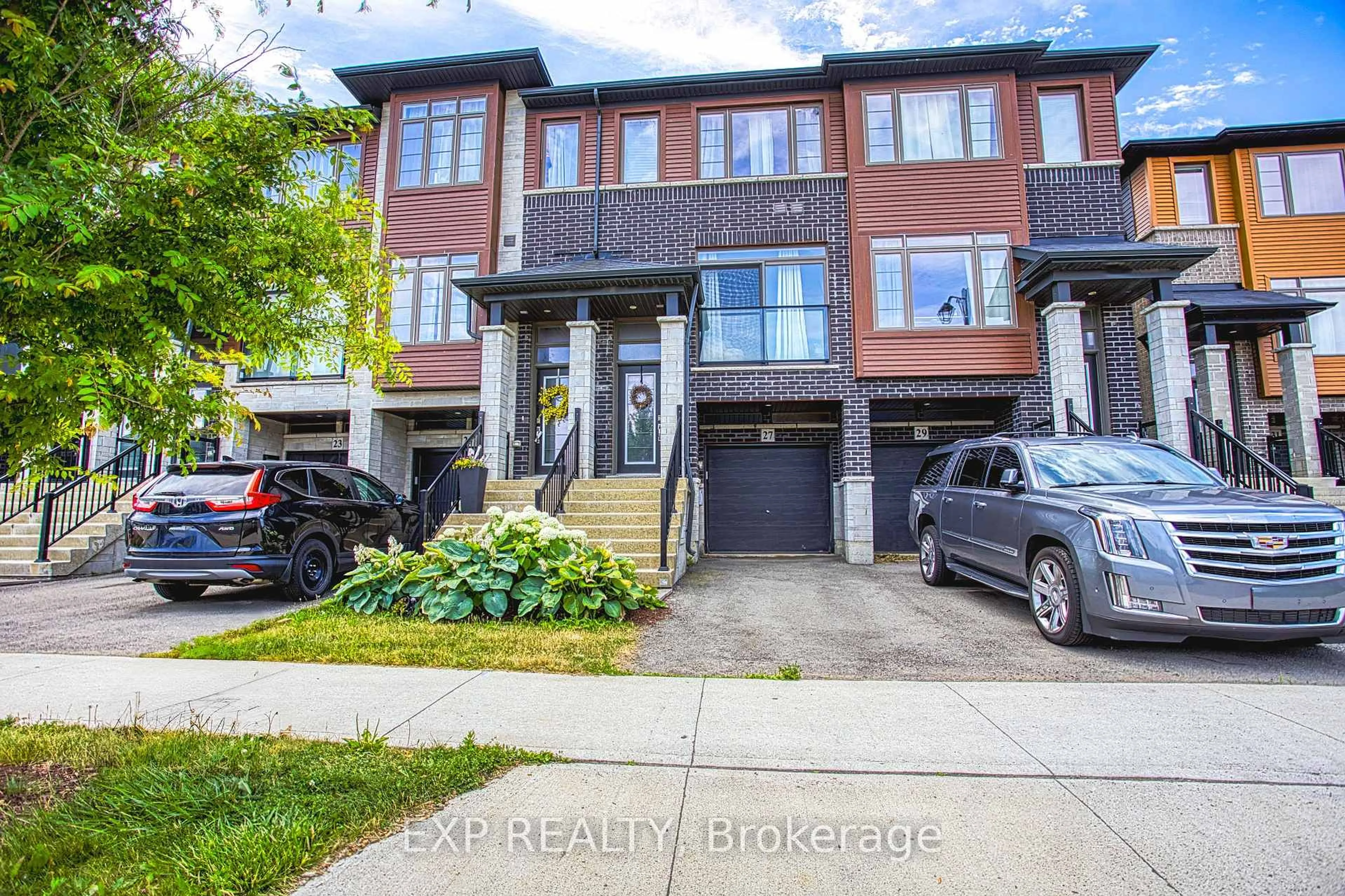 Home with brick exterior material, street for 27 Soho St, Hamilton Ontario L8J 0L4