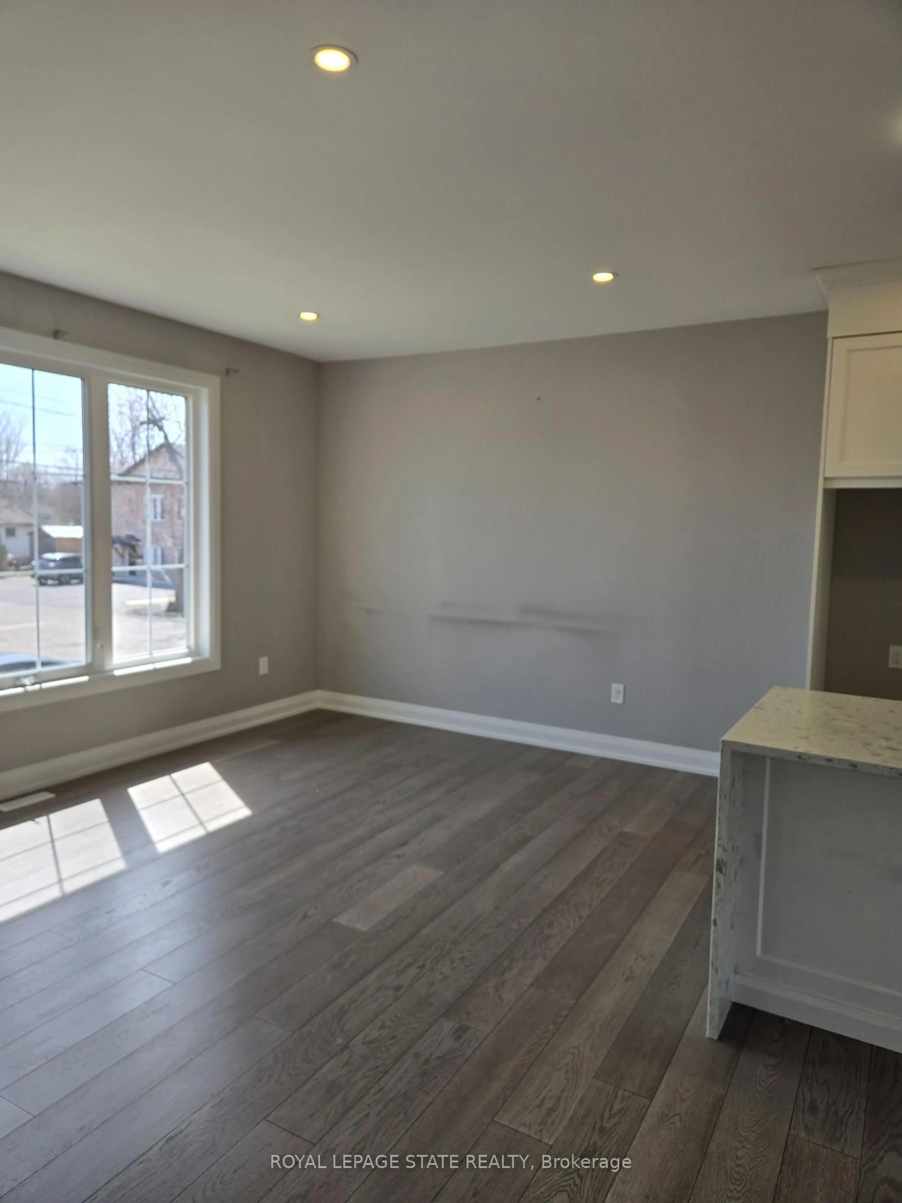 A pic of a room for 41 Amelia St, Port Colborne Ontario L3K 2K8