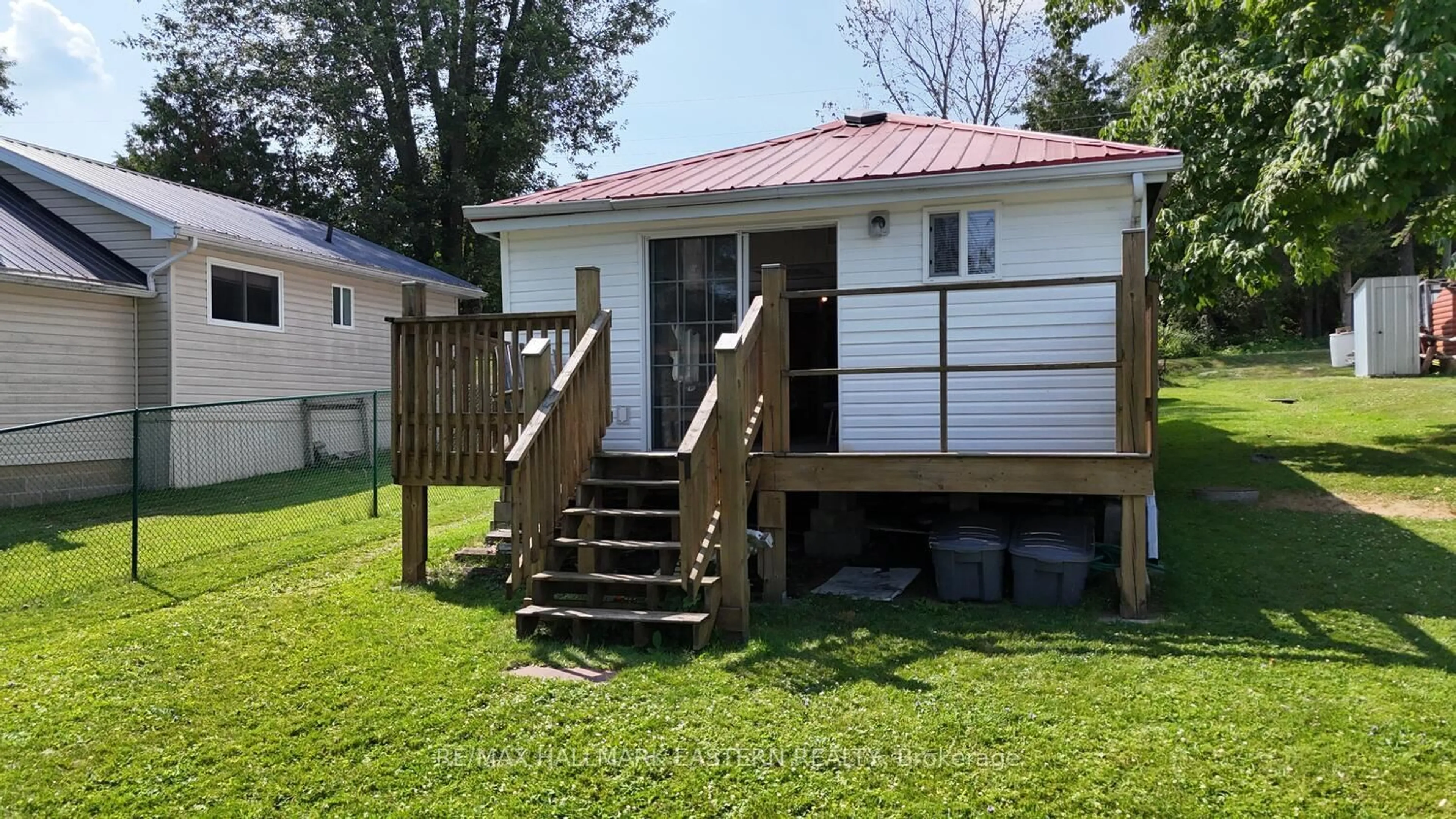 Shed for 27 Harper's Point Rd, Trent Hills Ontario K0L 2V0