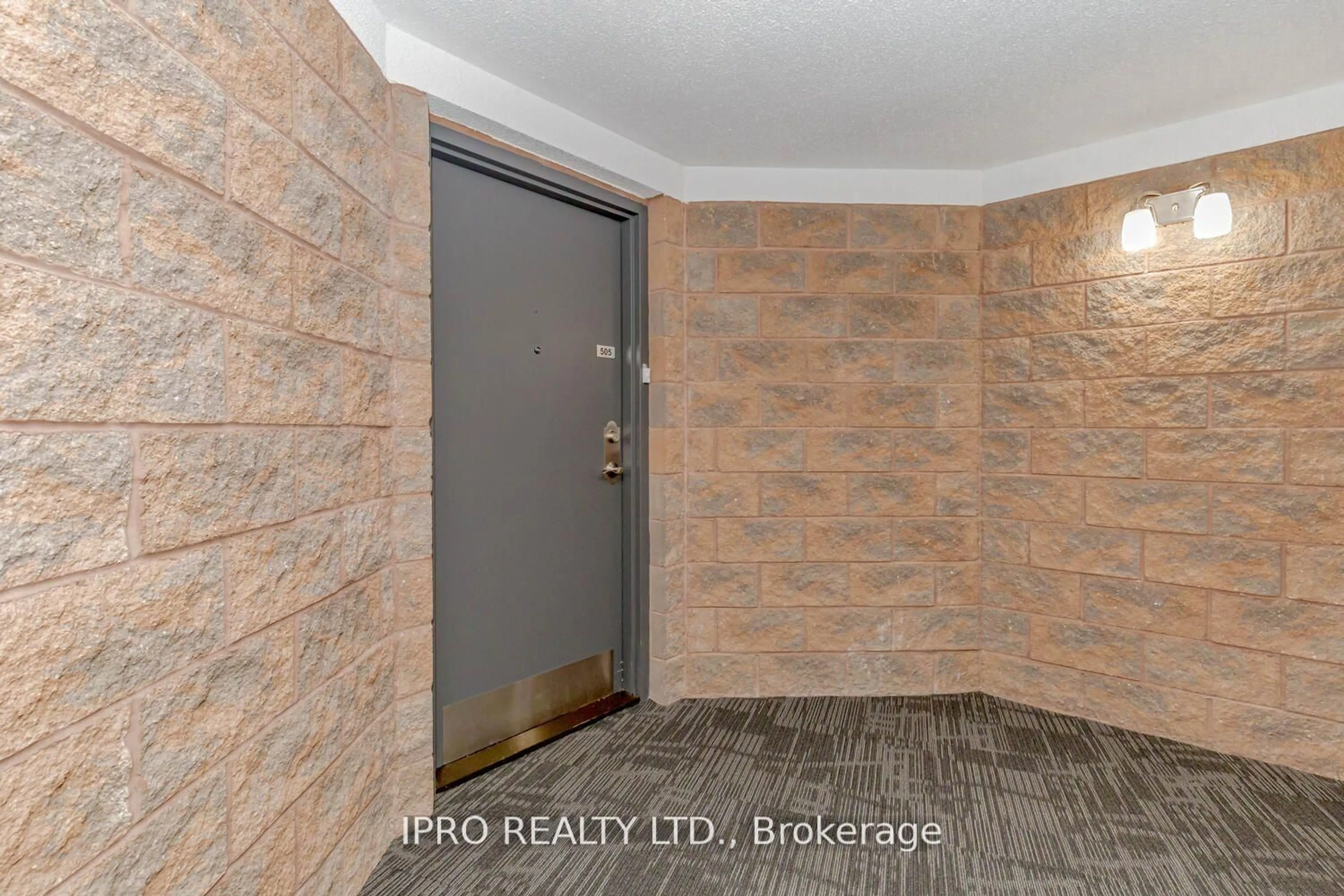 Indoor entryway for 24 Marilyn Dr #505, Guelph Ontario N1H 8E9