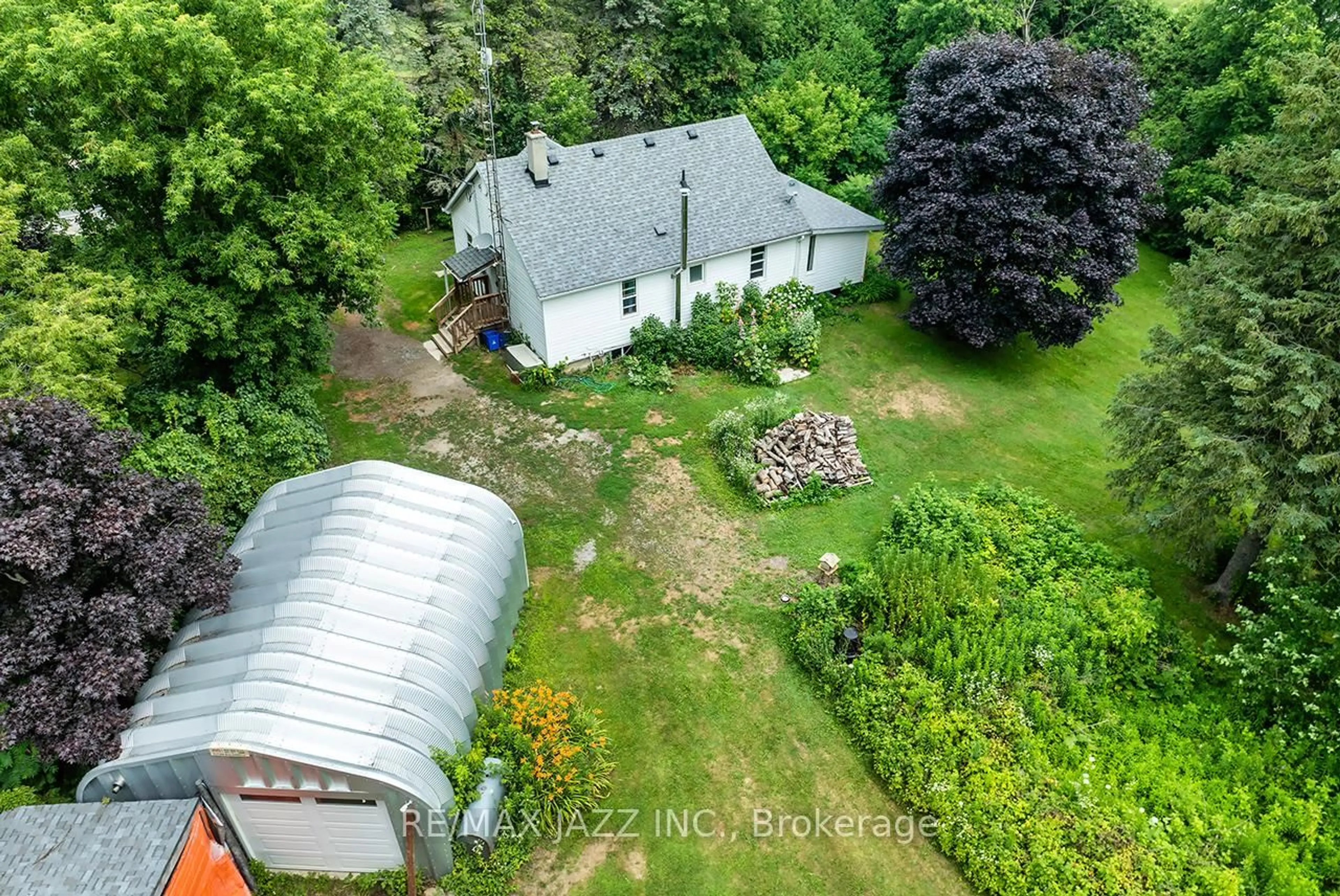 A pic from outside/outdoor area/front of a property/back of a property/a pic from drone, unknown for 3655 Ganaraska Rd, Port Hope Ontario L0A 1B0