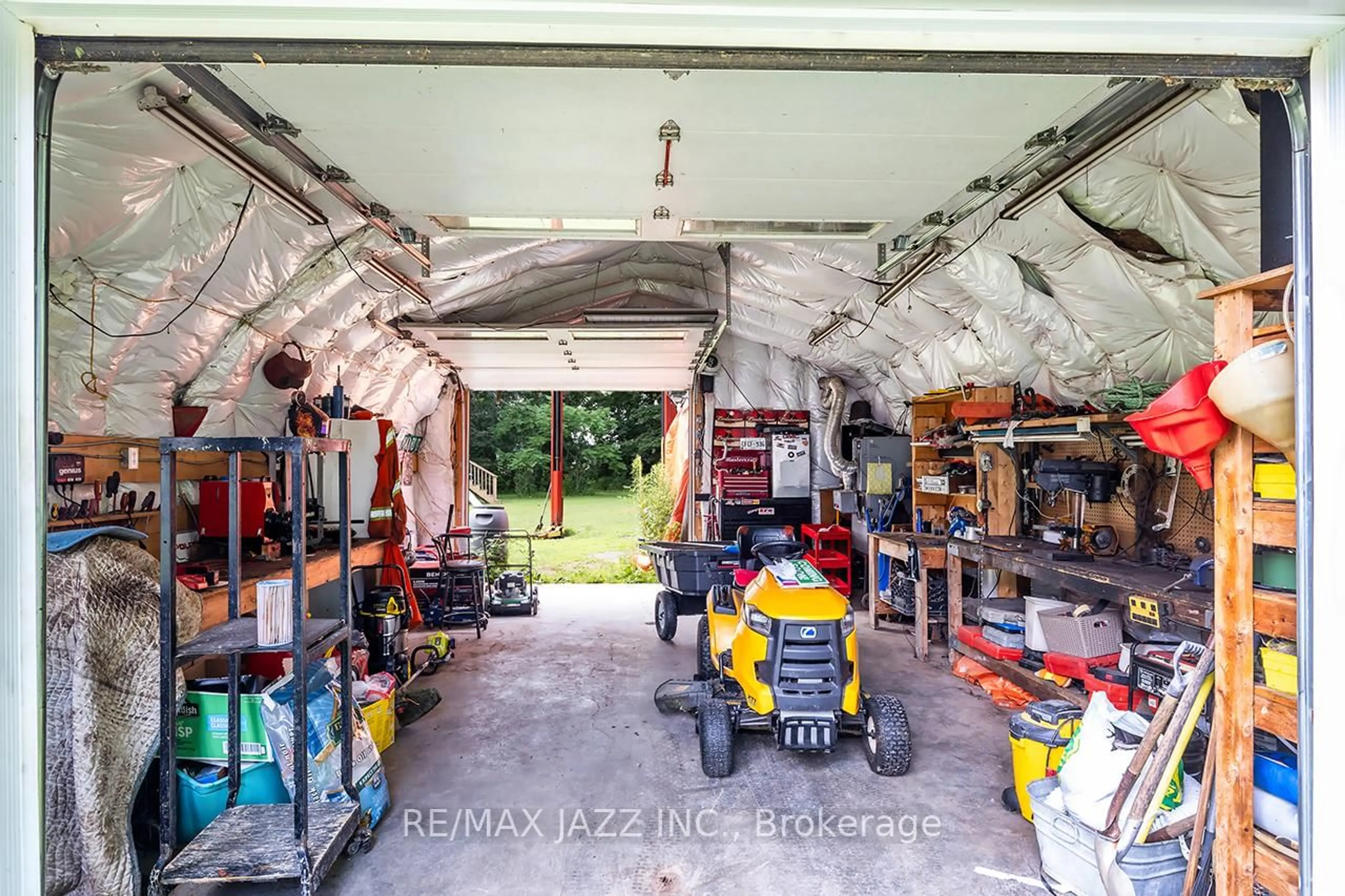 Indoor garage for 3655 Ganaraska Rd, Port Hope Ontario L0A 1B0