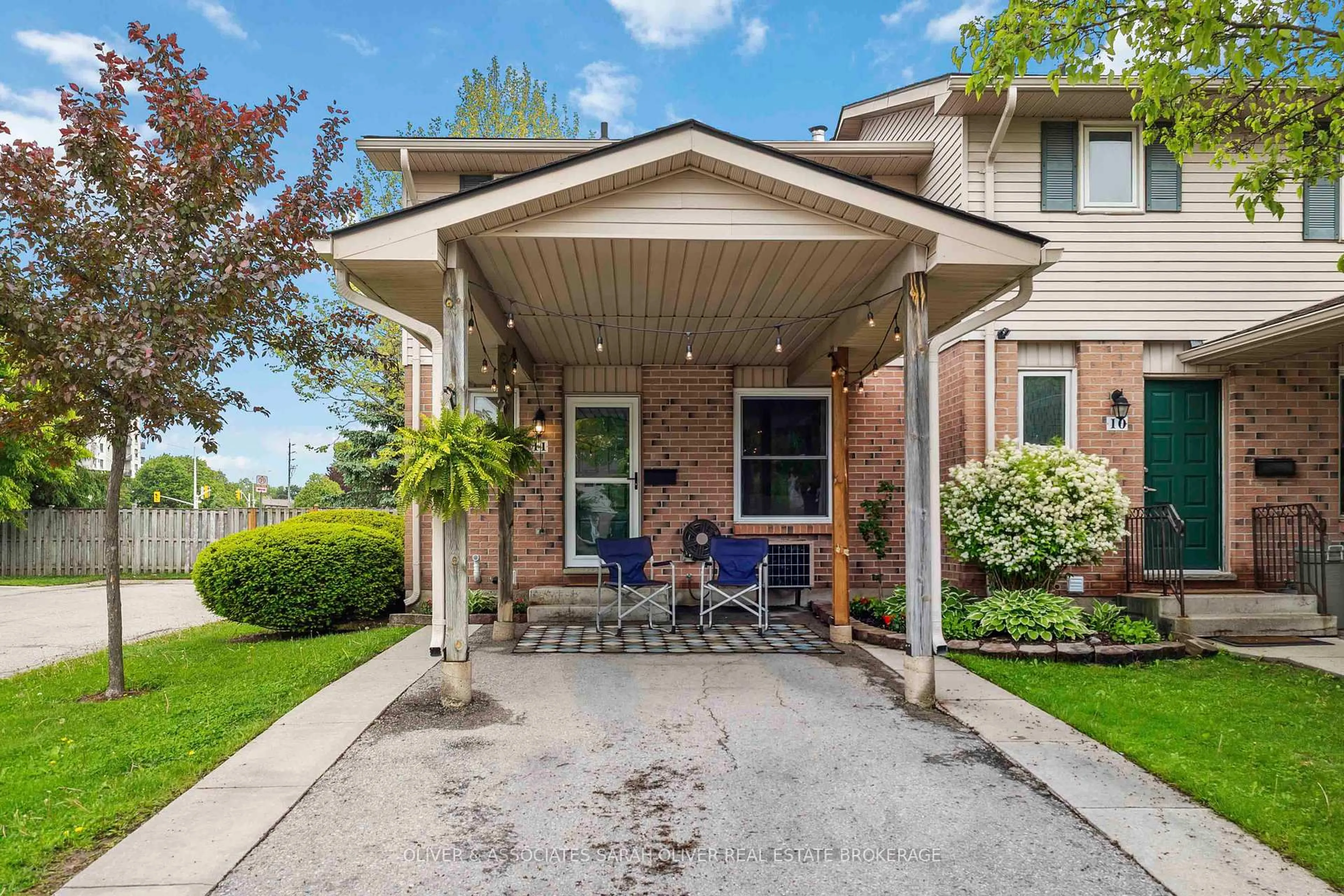 Home with brick exterior material, street for 160 Conway Dr #11, London South Ontario N6E 3M5