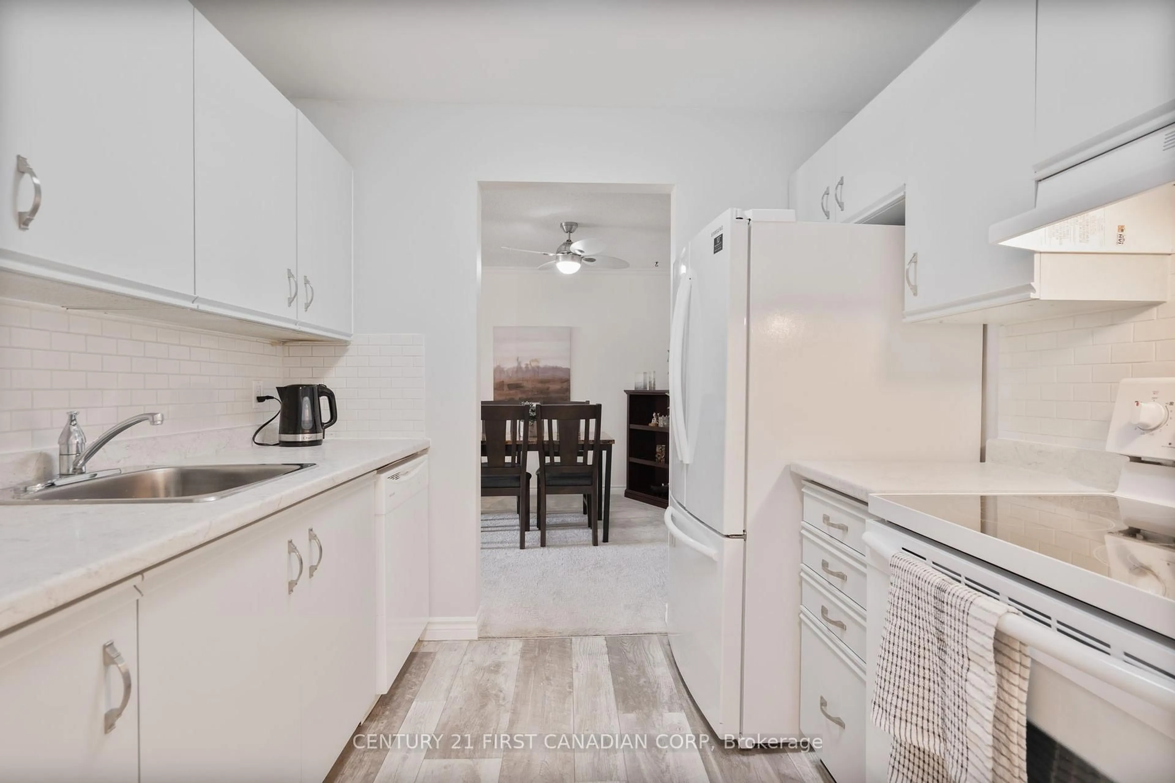 Standard kitchen, unknown for 727 Deveron Cres #203, London South Ontario N5Z 4X4