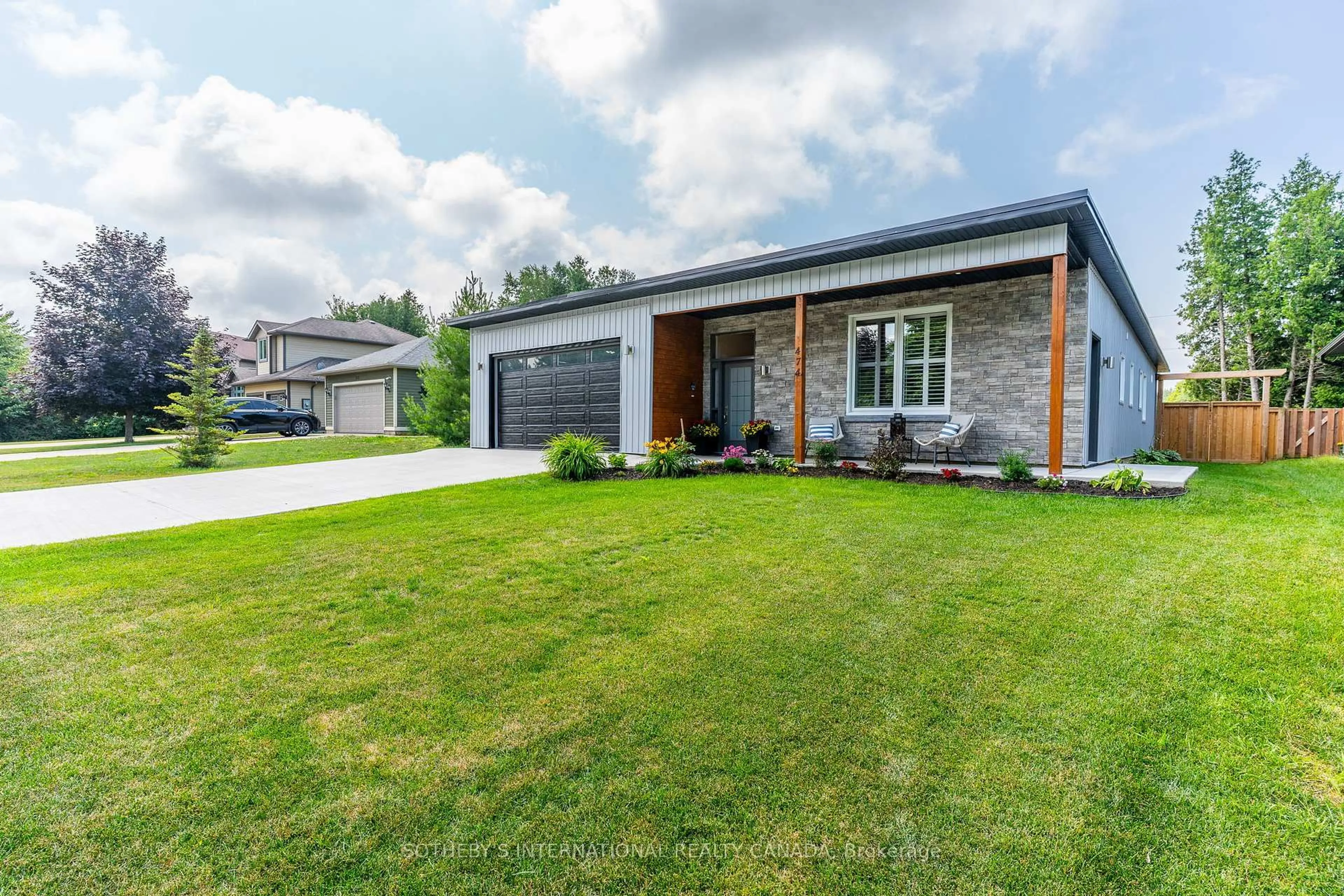 Home with brick exterior material, street for 474 Creekwood Dr, Saugeen Shores Ontario N0H 2L0