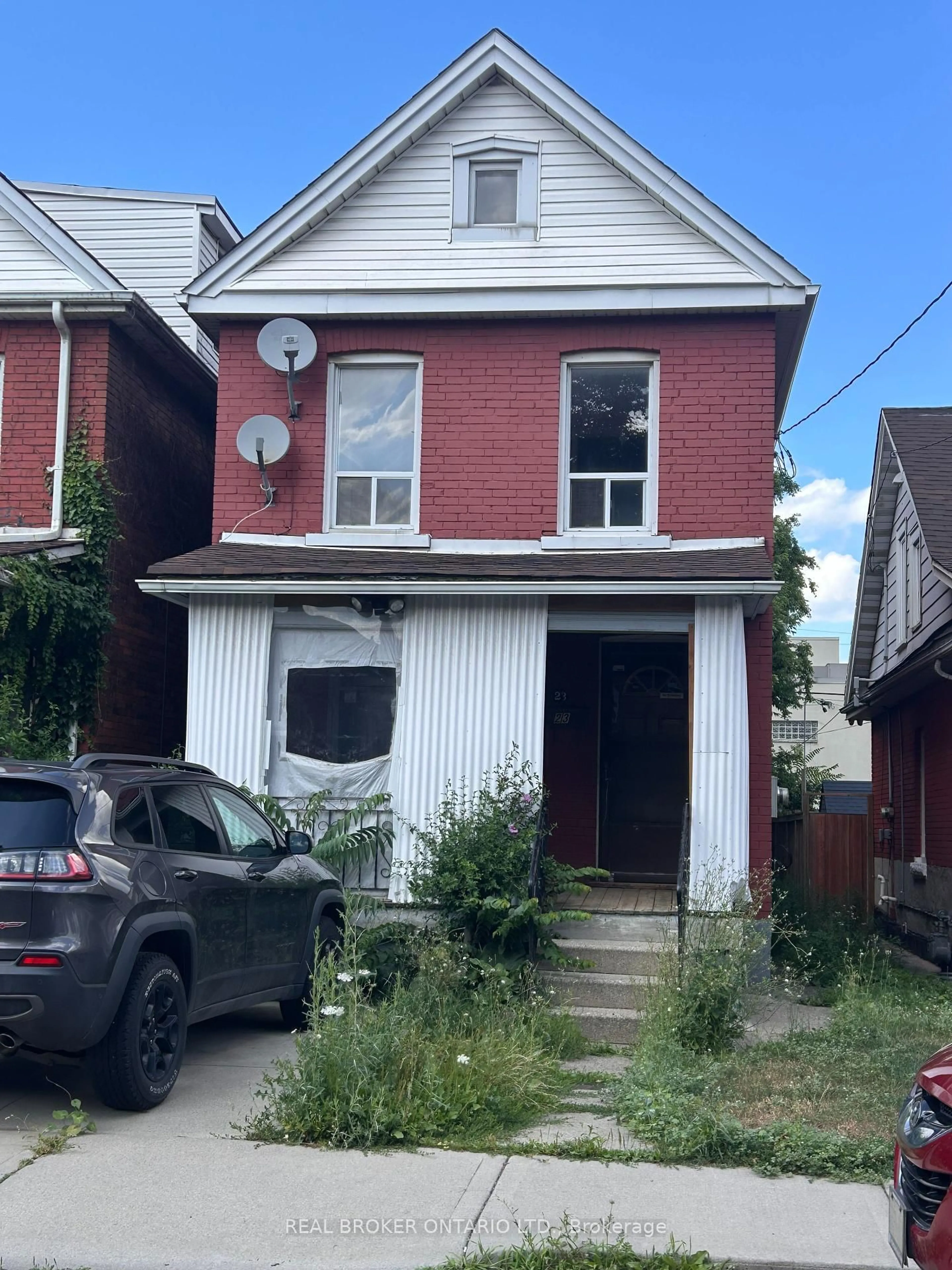 Home with brick exterior material, street for 23 Edward St, Hamilton Ontario L8L 2V2