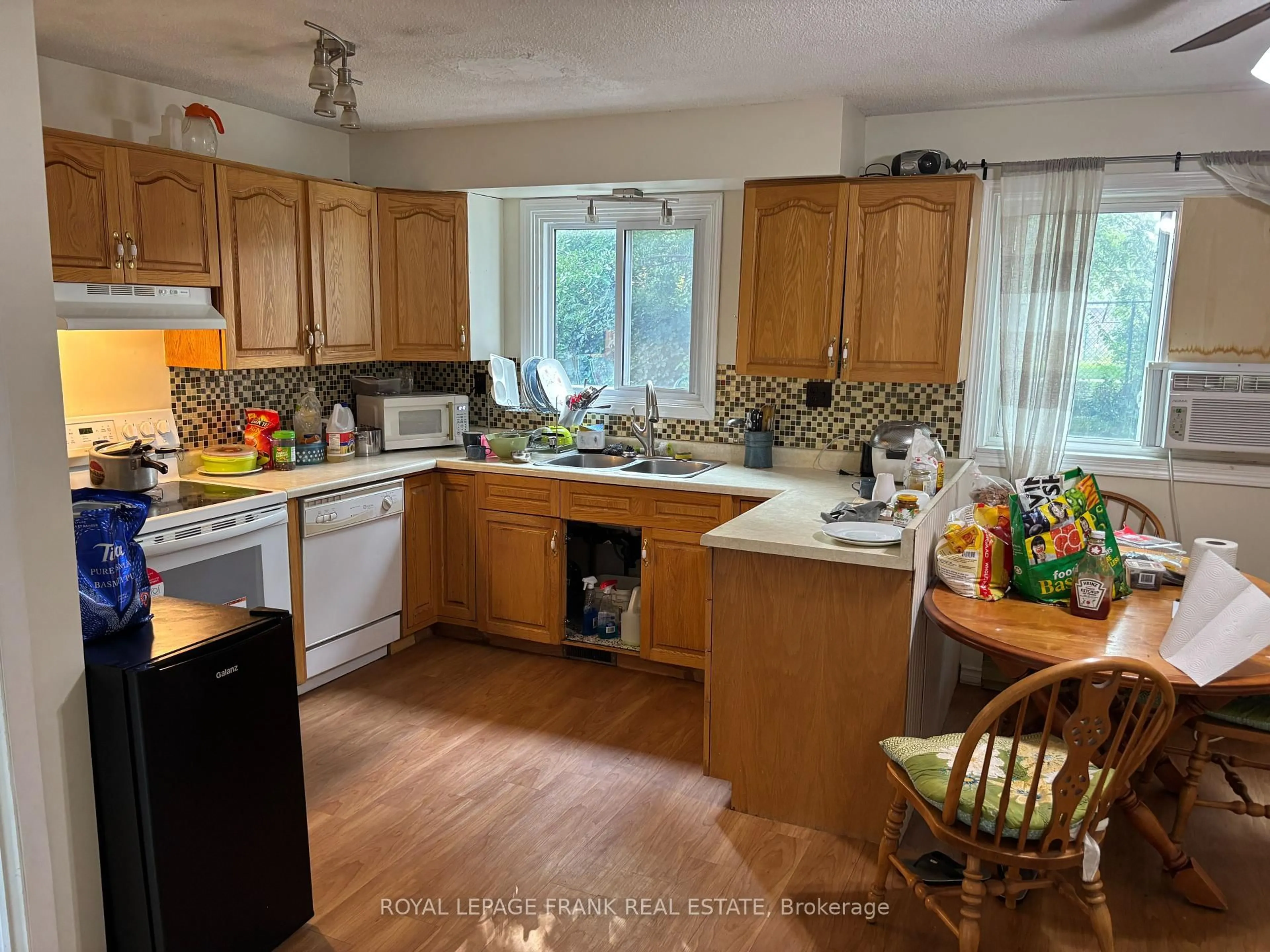 Standard kitchen, unknown for 1098 Milne Dr, Kincardine Ontario N2Z 1X4