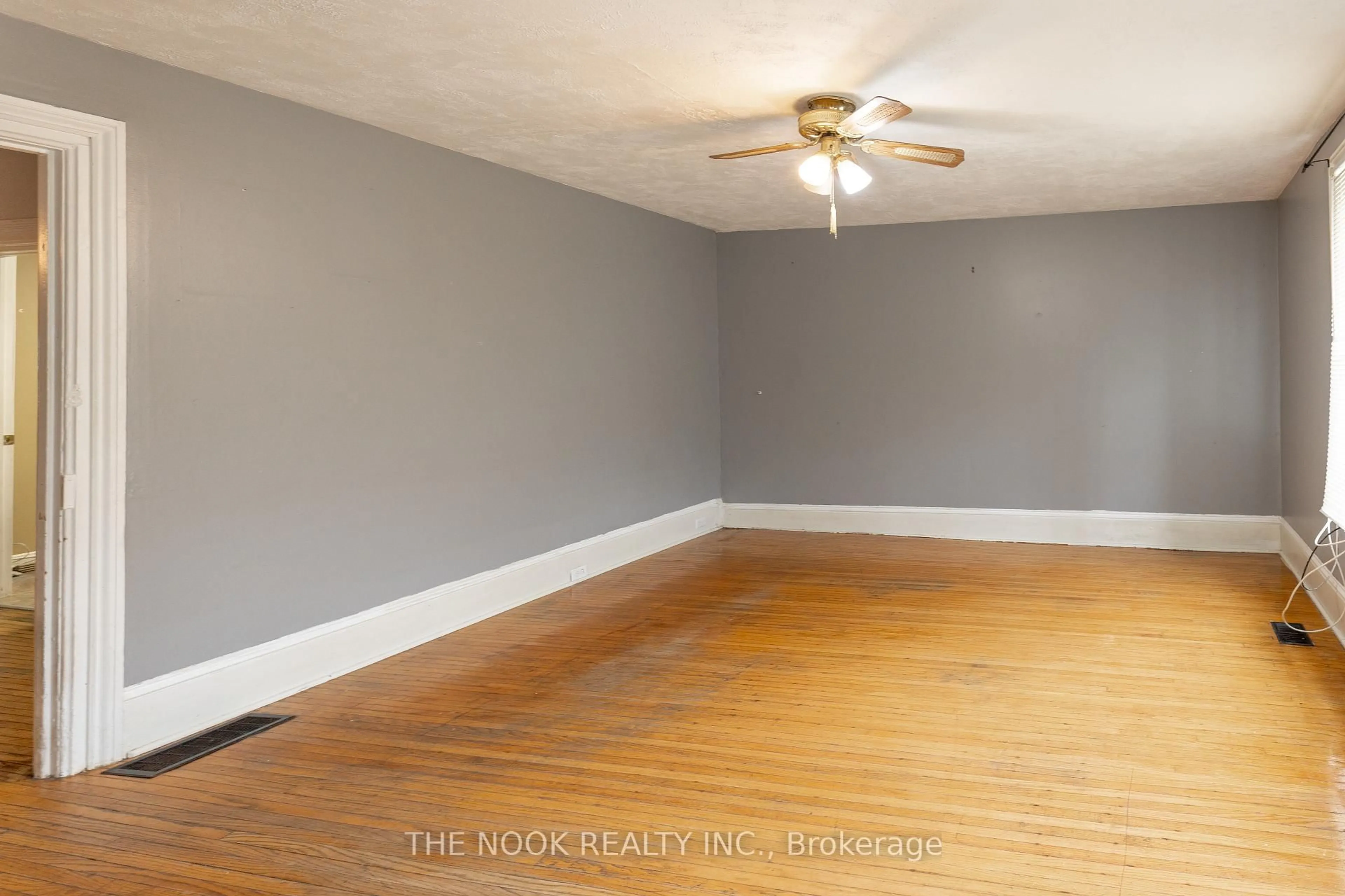 A pic of a room for 50 Bridge St, Greater Napanee Ontario K7R 2C5