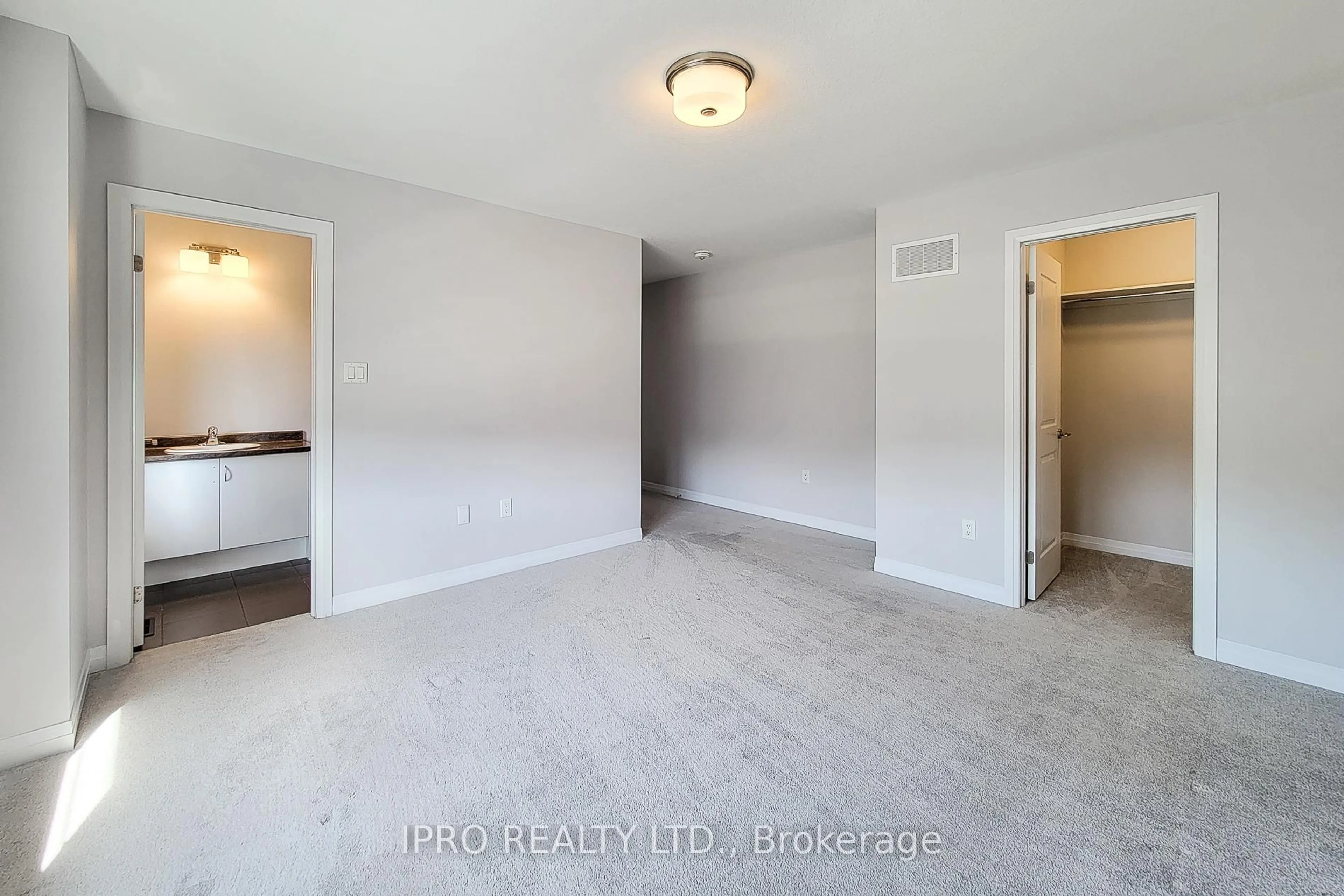 A pic of a room for 27 Stauffer Rd, Brantford Ontario N2V 0B2