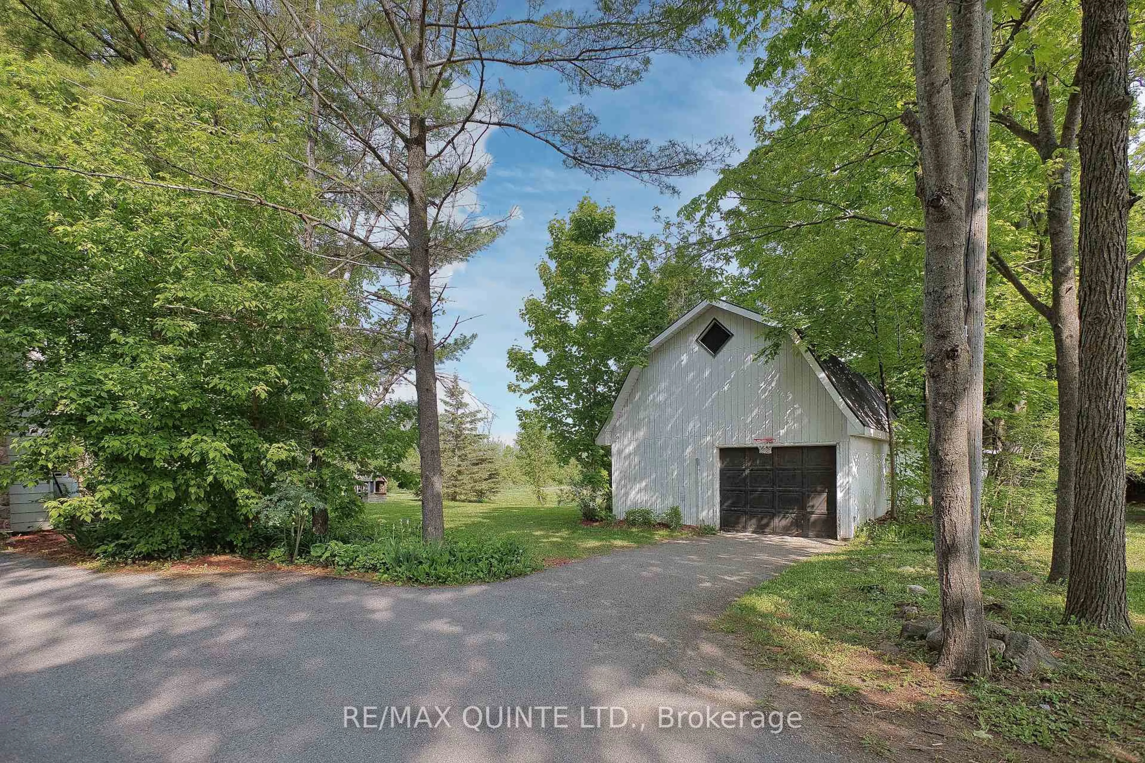 A pic from outside/outdoor area/front of a property/back of a property/a pic from drone, unknown for 548 Lorna Lane, Greater Napanee Ontario K0K 2Z0