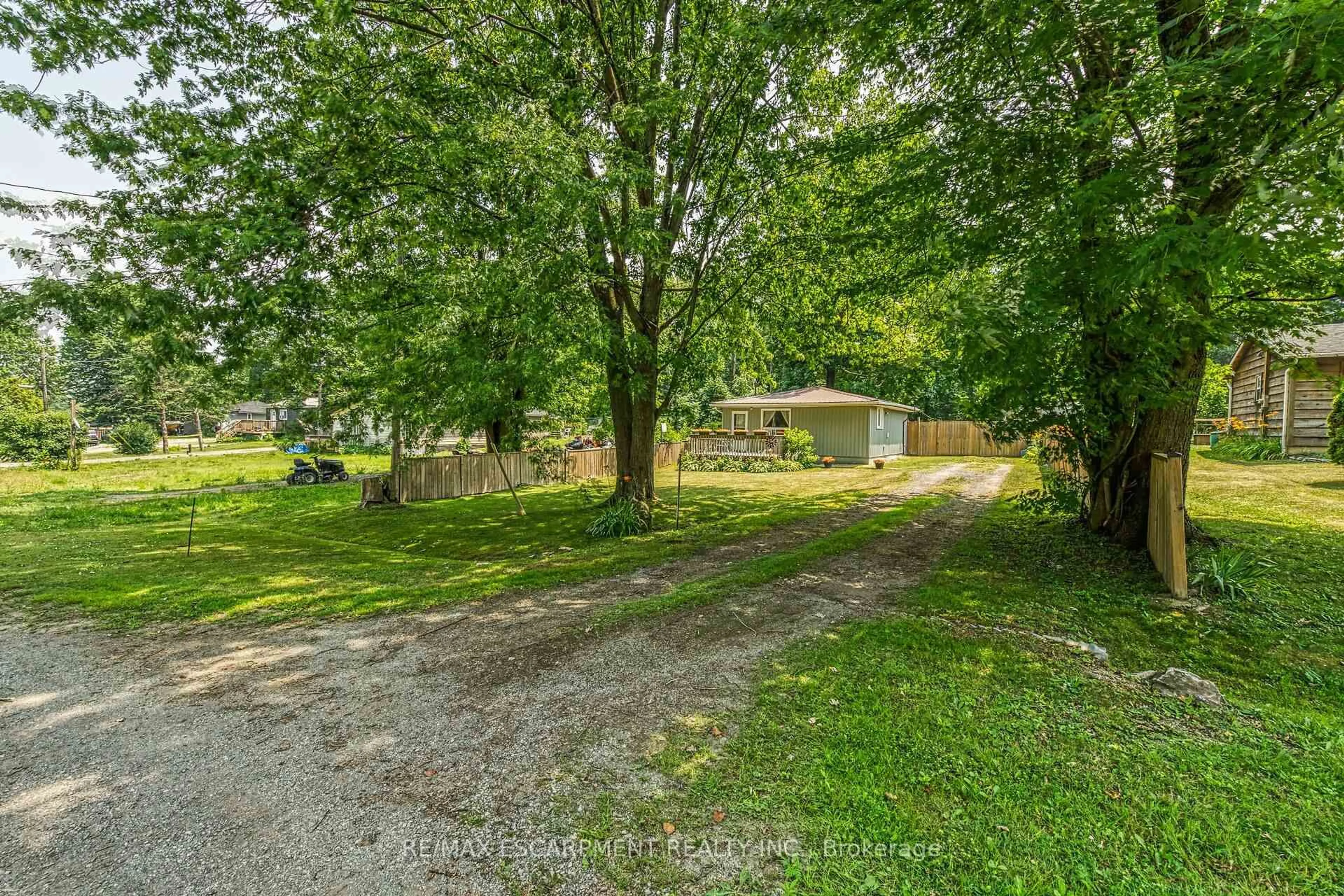 A pic from outside/outdoor area/front of a property/back of a property/a pic from drone, street for 4 Nanticoke Valley Rd, Haldimand Ontario N0A 1L0