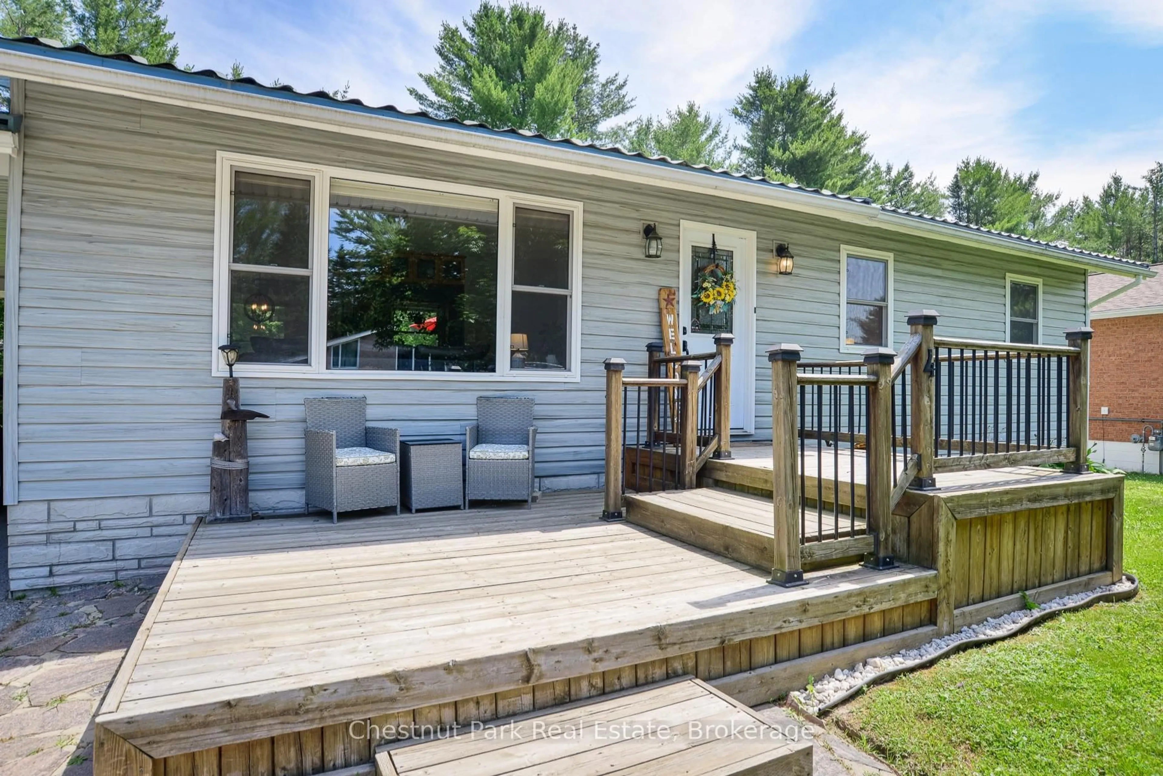 Unknown for 4 Pinewood Dr, Bracebridge Ontario P1L 1K8