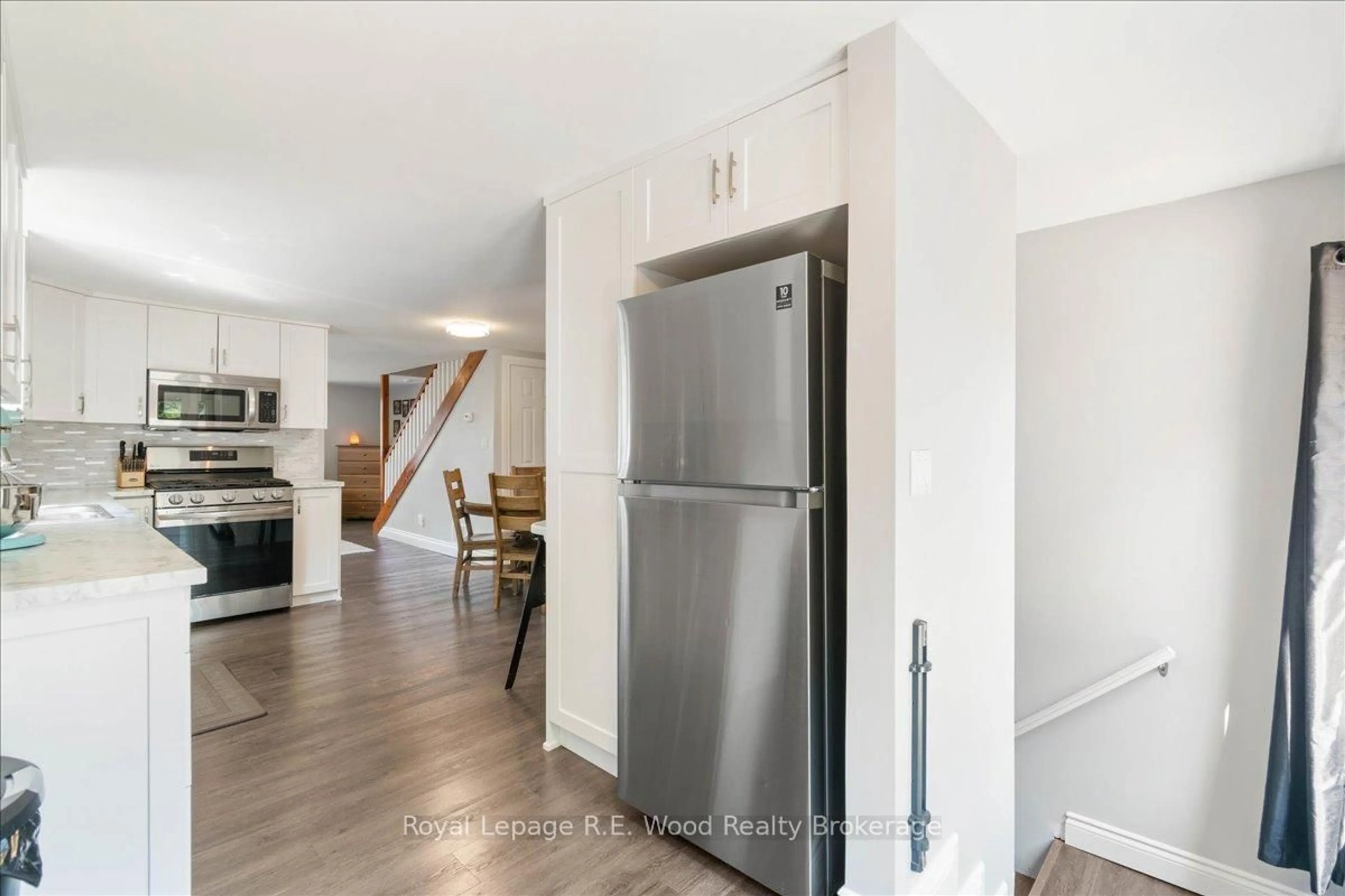 Open concept kitchen, unknown for 55541 Main St, Bayham Ontario N0J 1Y0