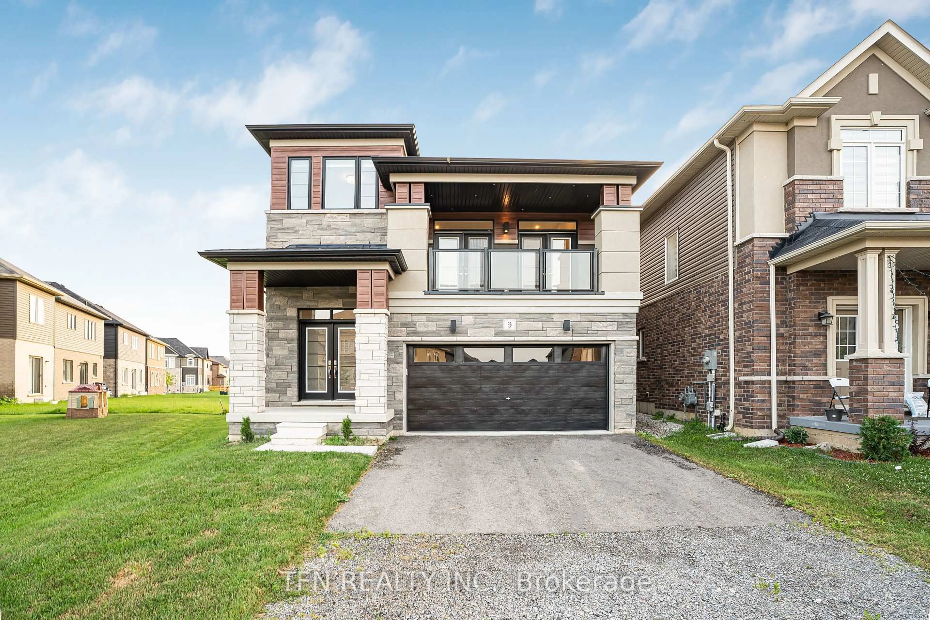 Home with brick exterior material, street for 9 Tarrison St, Brantford Ontario N3V 0B1