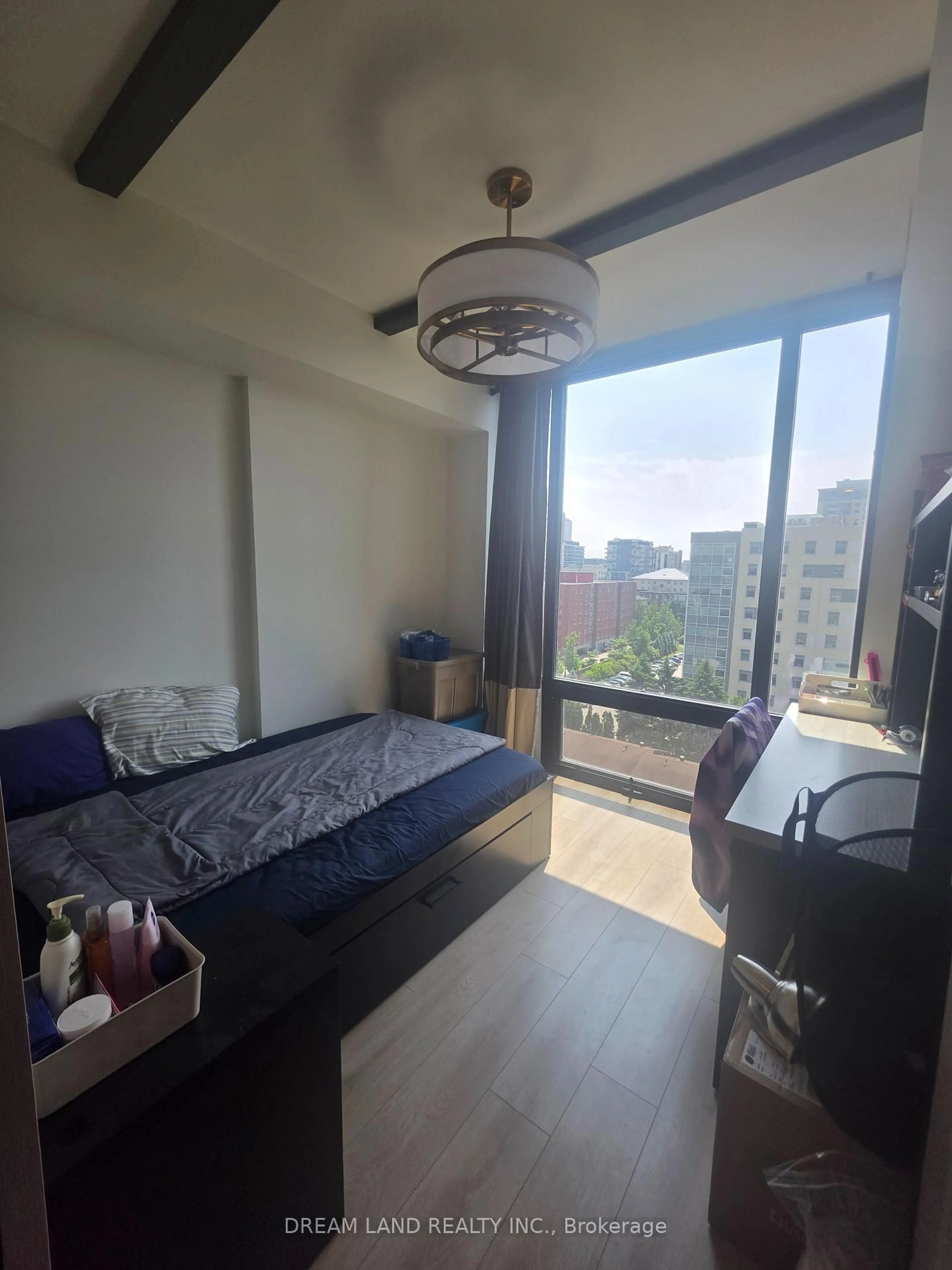 A pic of a room for 145 Columbia St #1035, Waterloo Ontario N2L 3L2