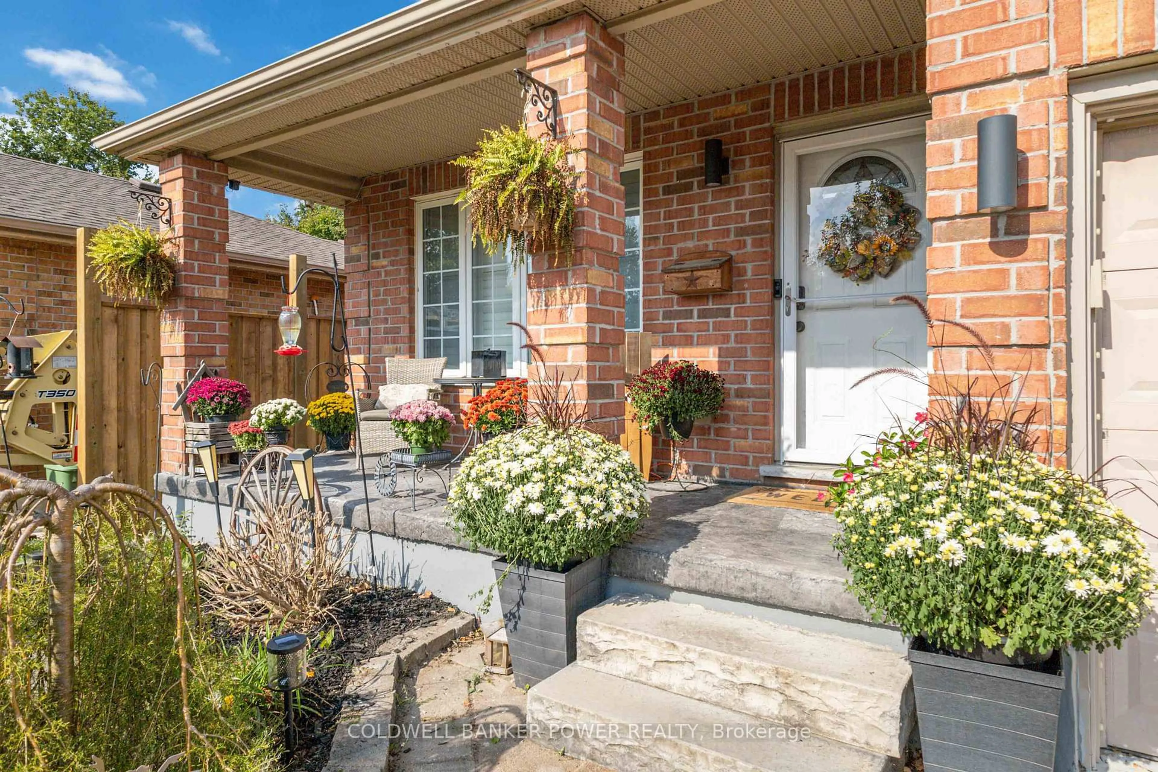 Home with brick exterior material, street for 48 Bow St, London East Ontario N5V 4V3