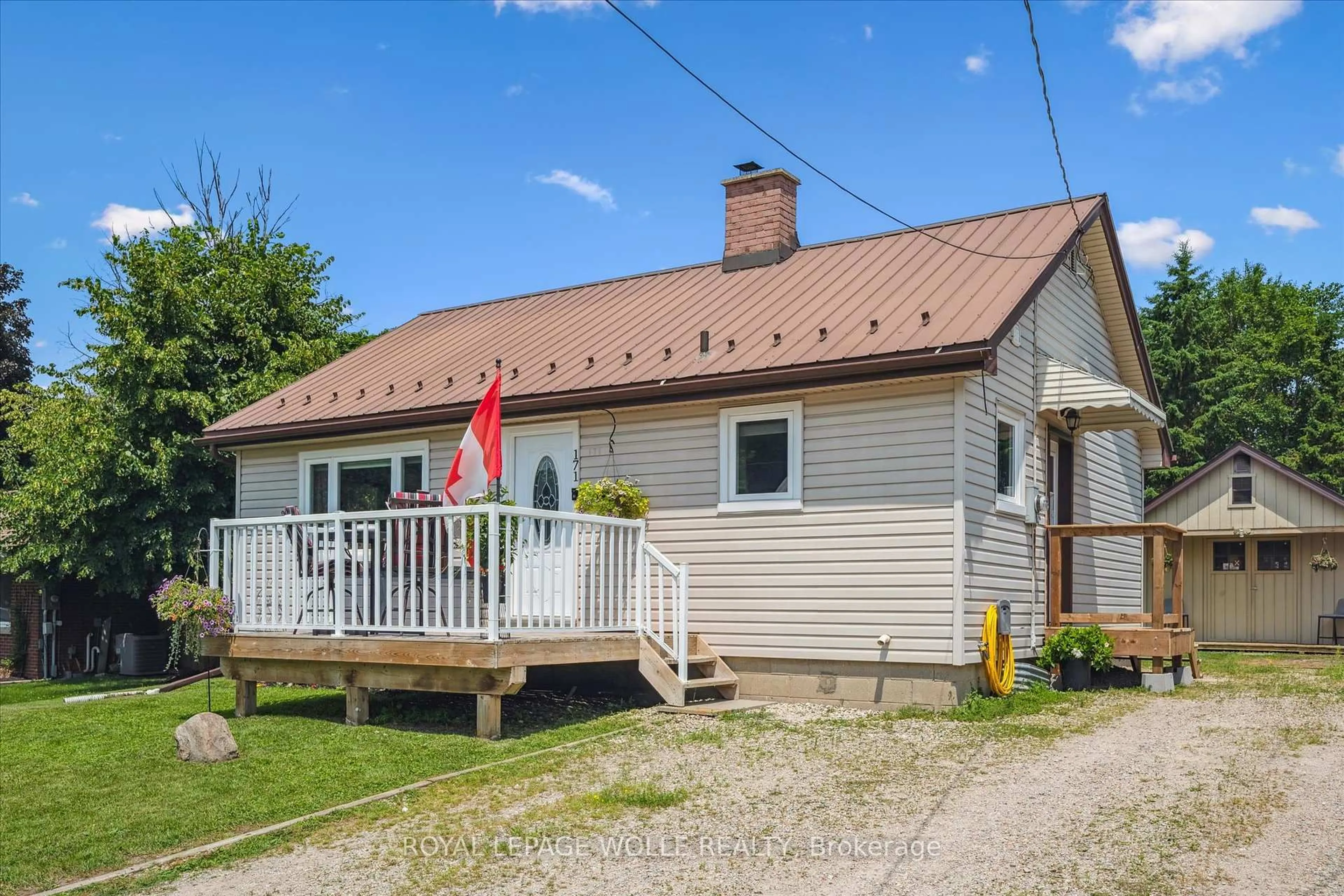 Unknown for 171 EDWARD St, Wellington North Ontario N0G 1A0