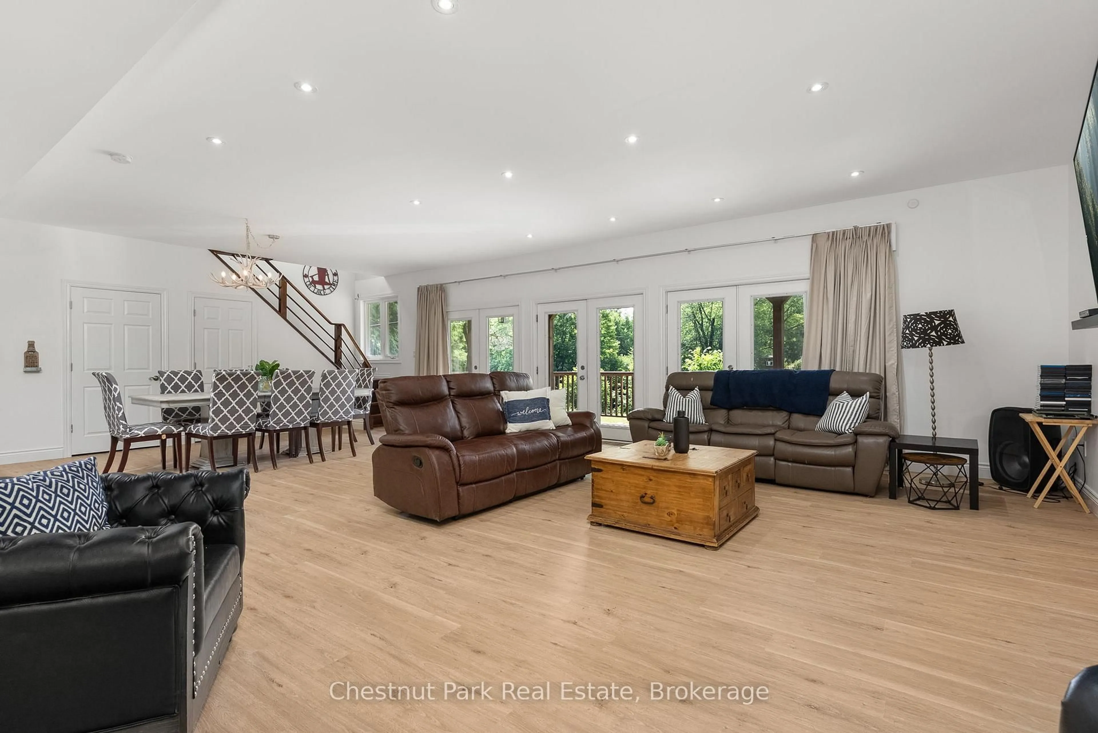 Living room with furniture, unknown for 66 Bridgeview Lane, Huntsville Ontario P1H 2N5