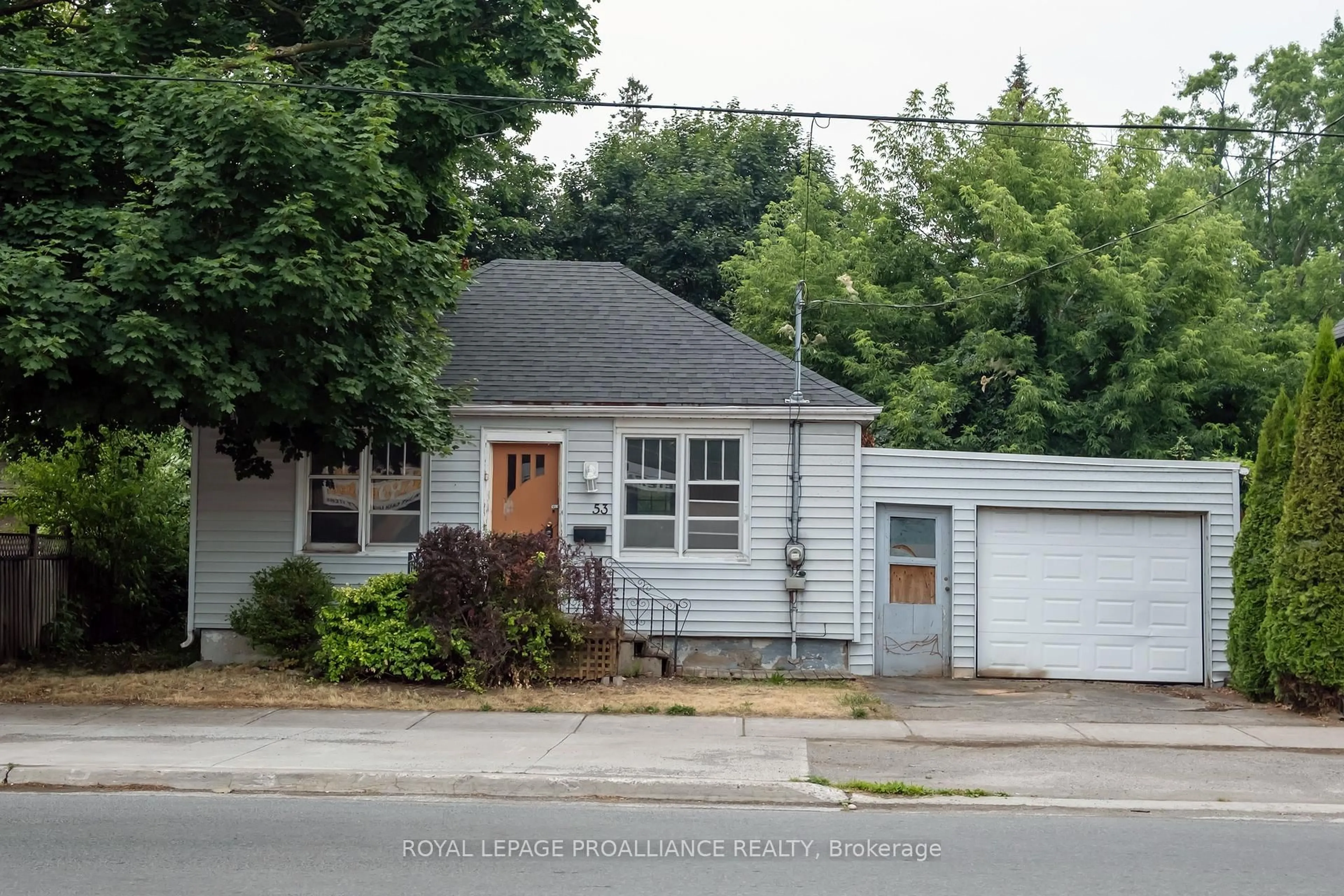Home with vinyl exterior material, street for 53 Moira St, Belleville Ontario K8P 1S4