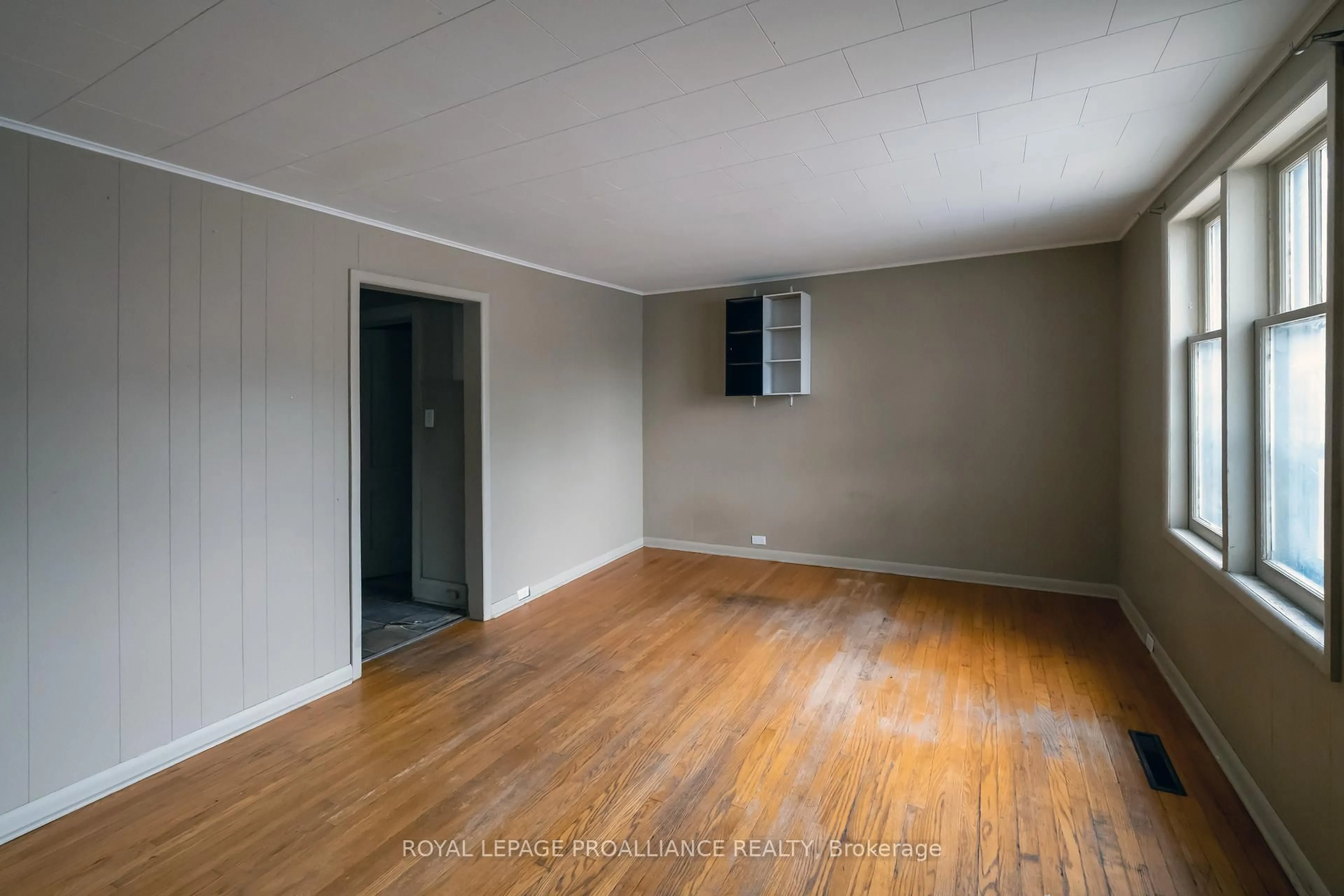 A pic of a room for 53 Moira St, Belleville Ontario K8P 1S4