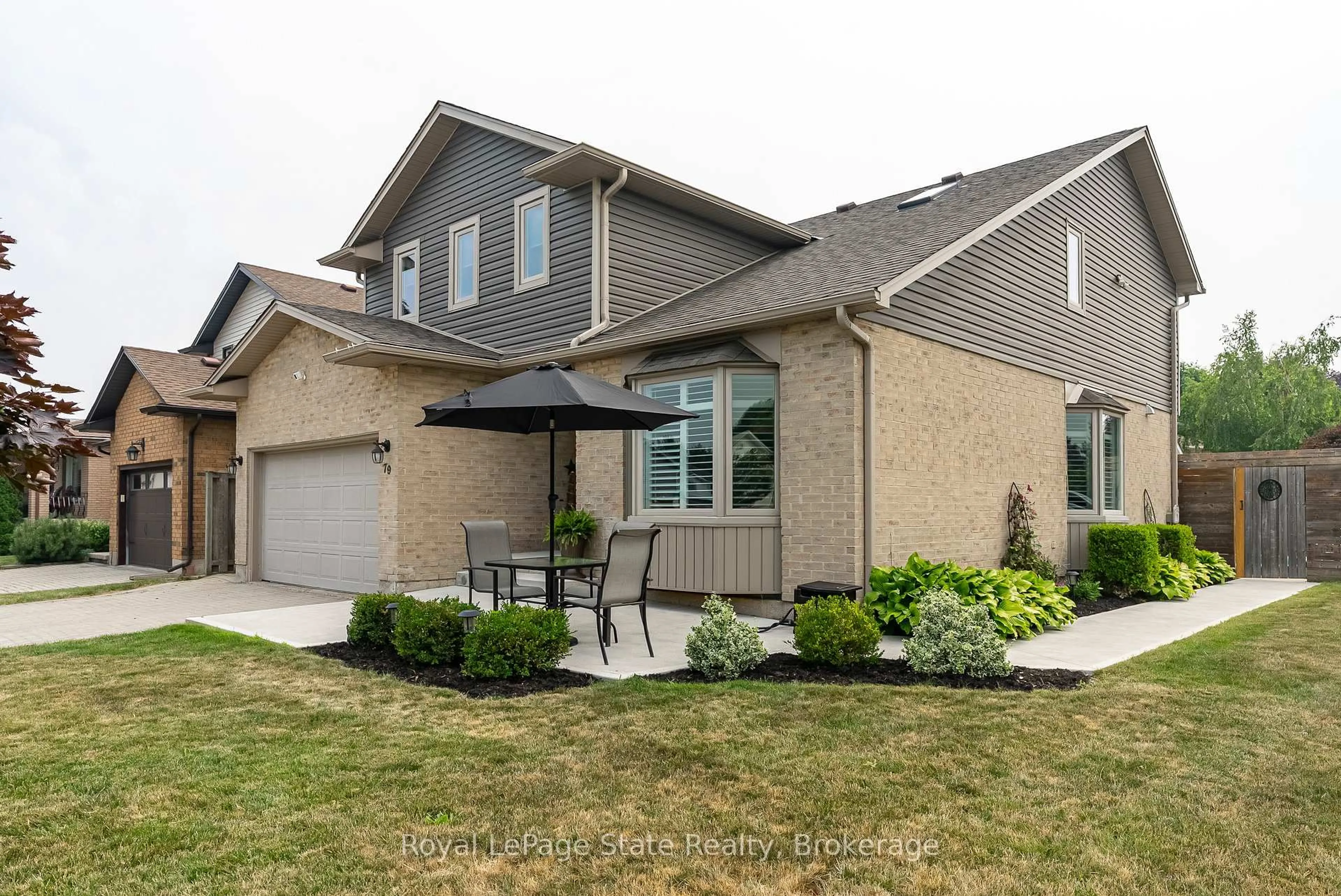 Home with brick exterior material, street for 79 Charing Dr, Hamilton Ontario L8W 2R3