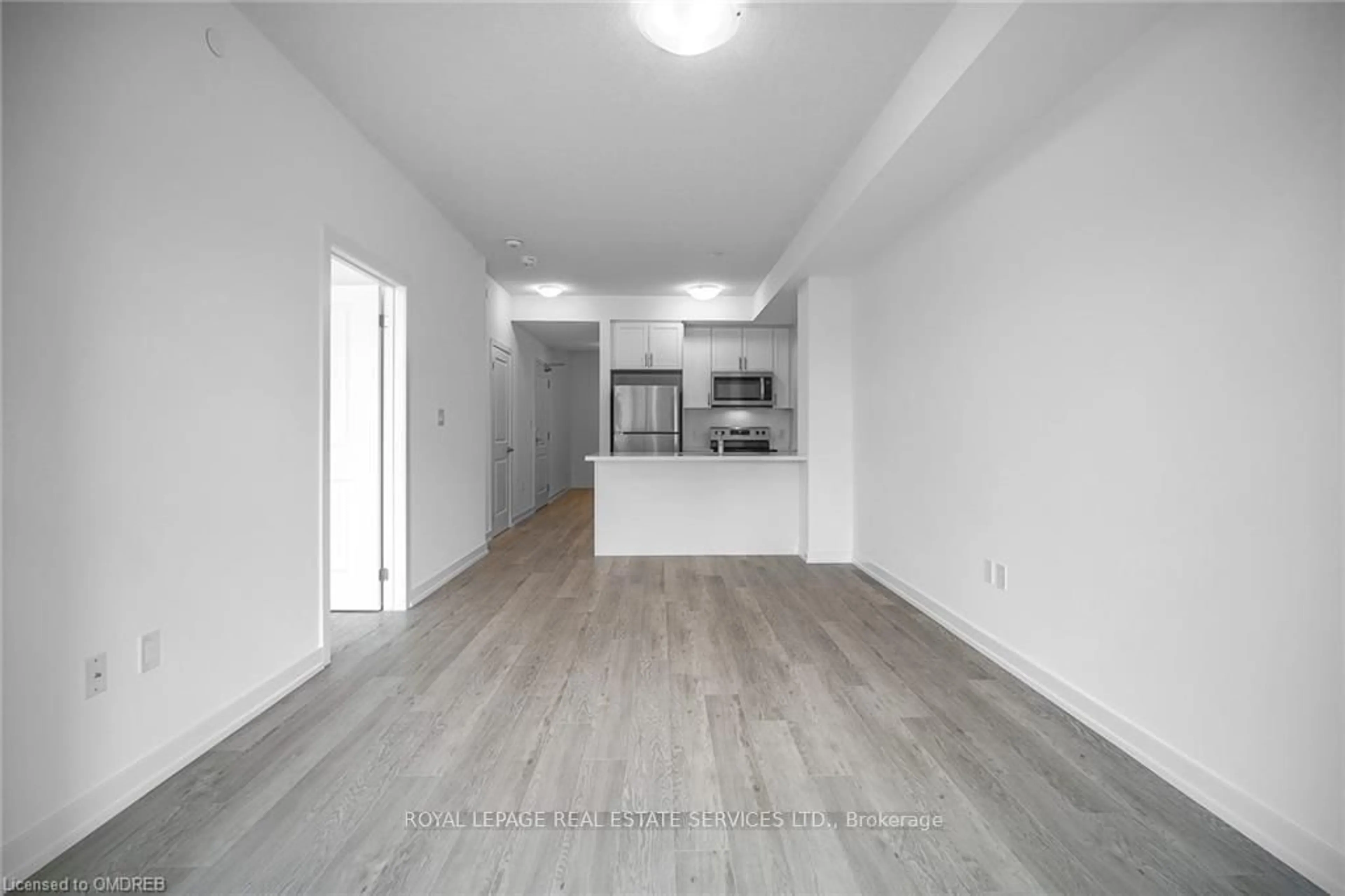 A pic of a room for 460 Dundas St #901, Hamilton Ontario L8B 2A5