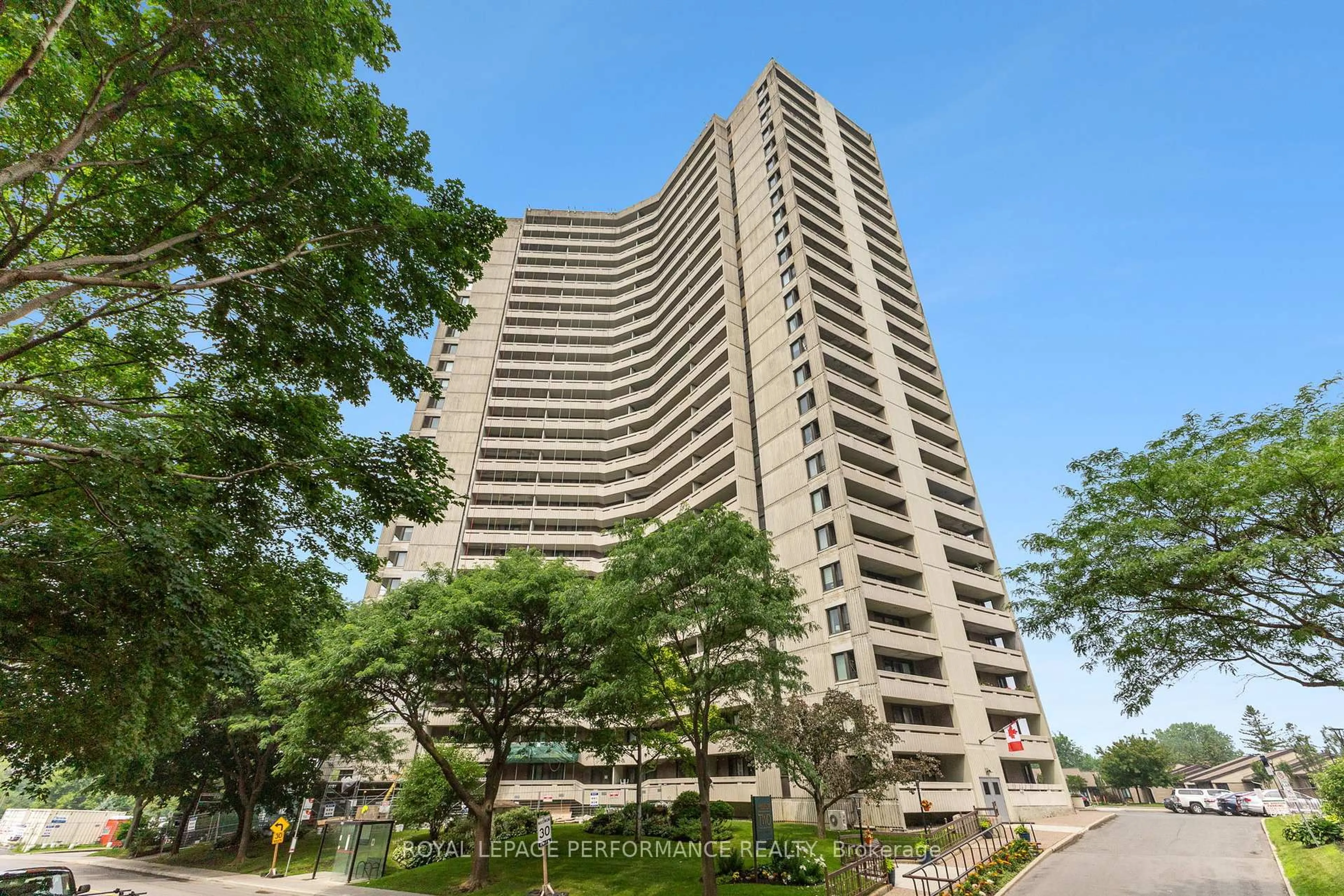 Patio, building for 1171 Ambleside Dr #1003, Ottawa Ontario K2B 8E1
