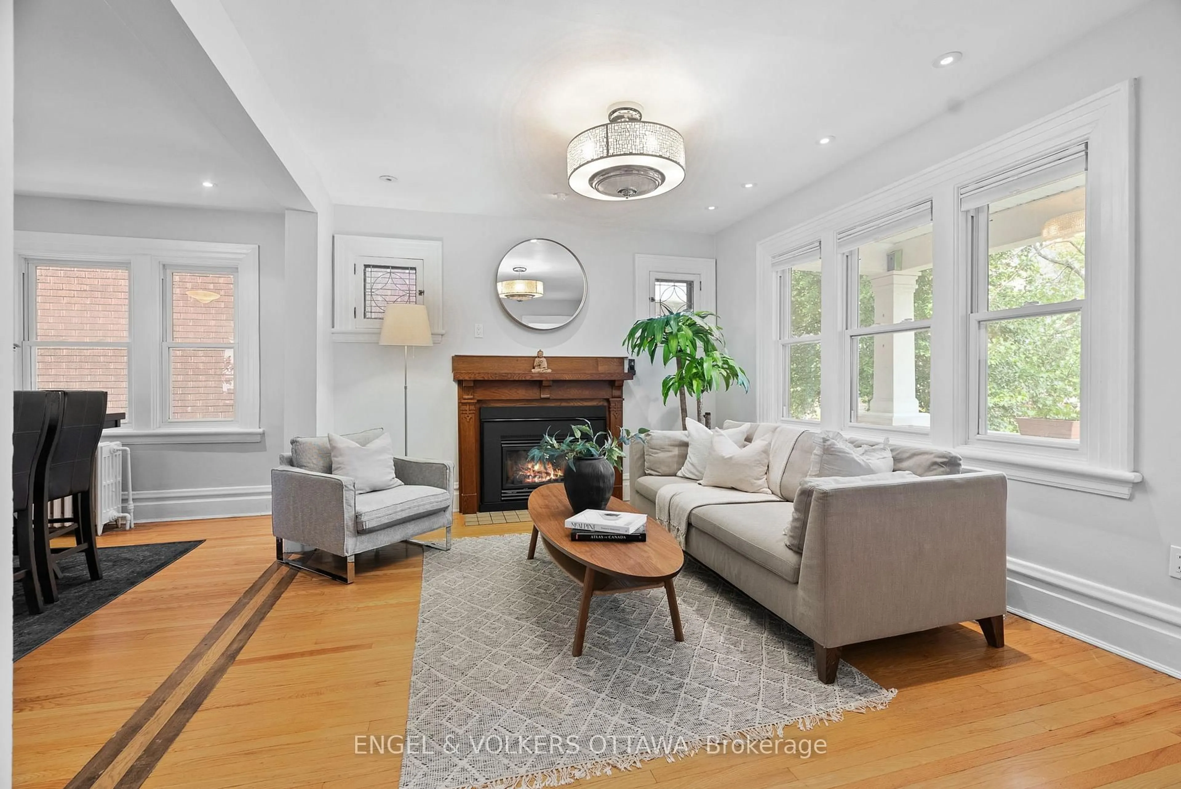 Living room with furniture, unknown for 30 Belmont Ave, Ottawa Ontario K1S 0V1