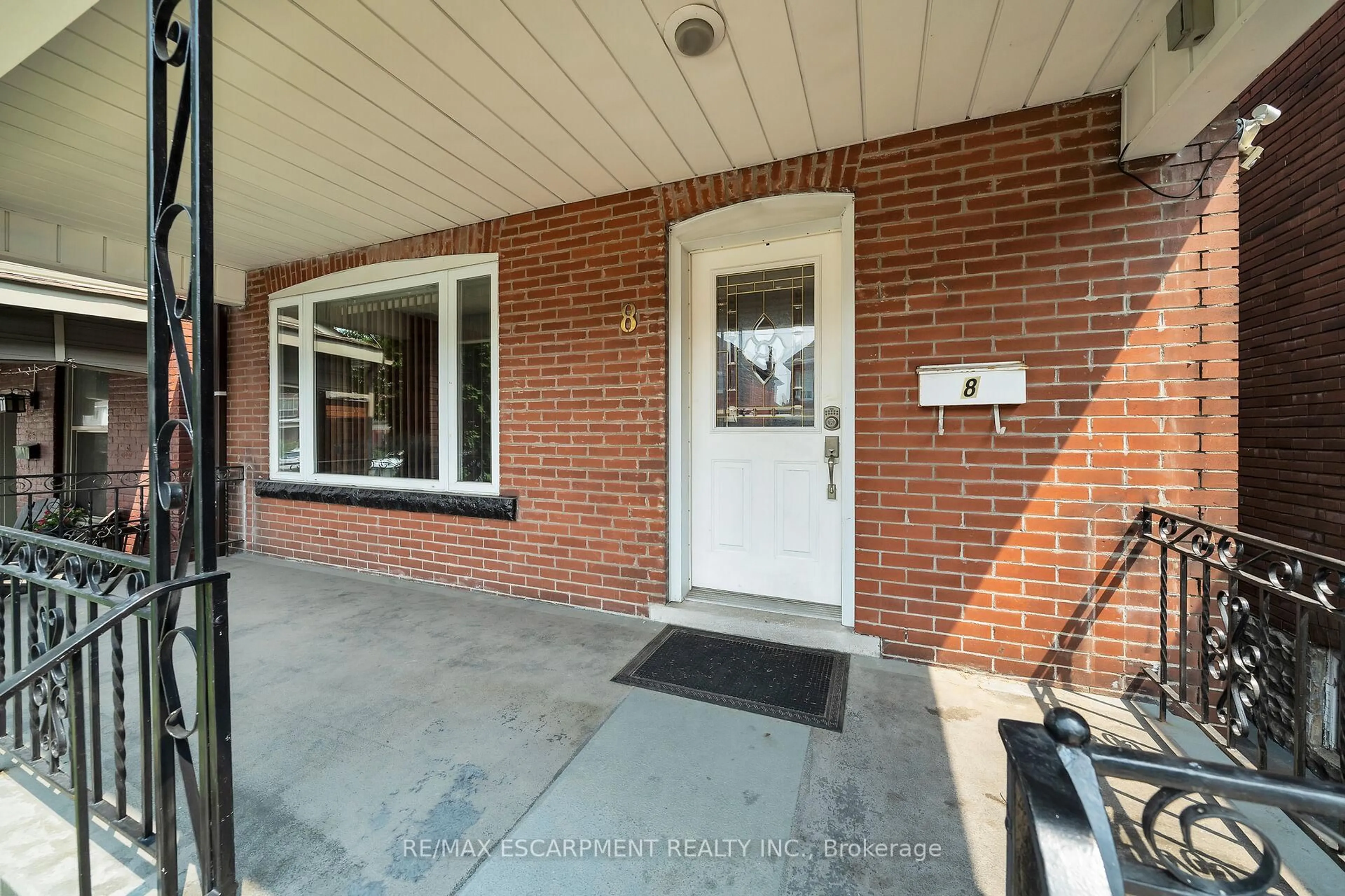 Unknown for 8 Kinrade Ave, Hamilton Ontario L8L 6L6