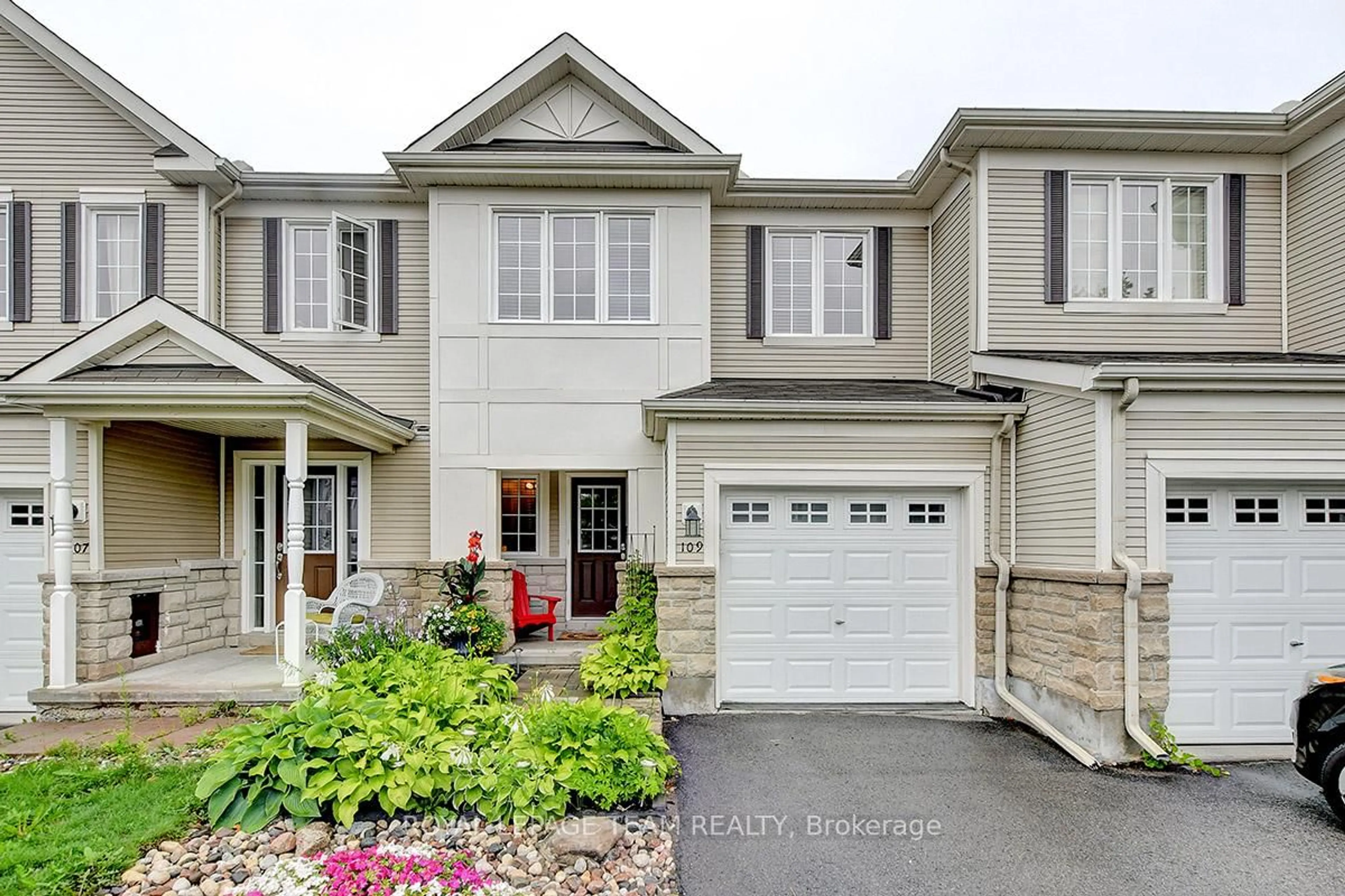 Unknown for 109 Goldwood Private, Ottawa Ontario K2J 0P4