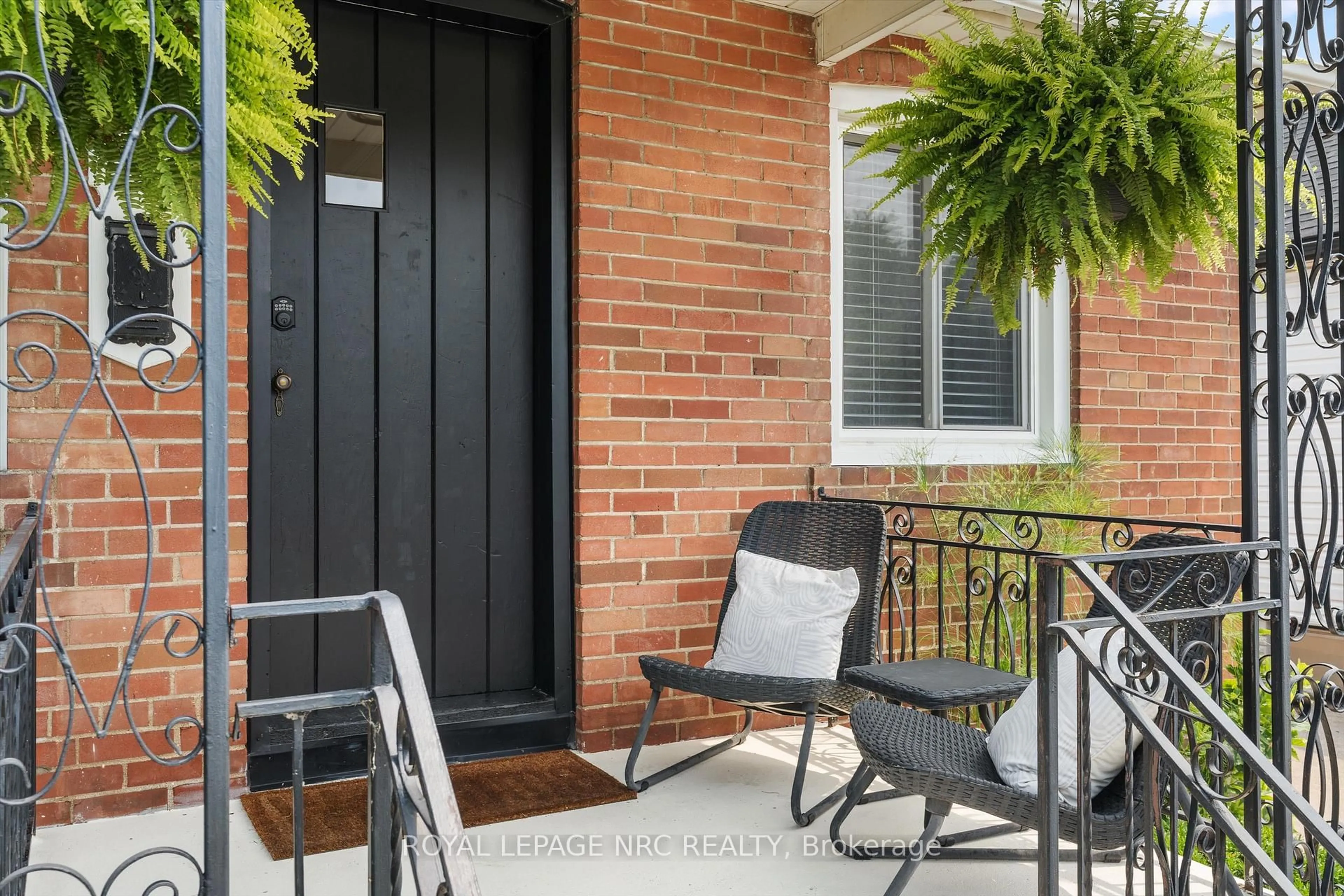 Home with brick exterior material, street for 28 Ambrose St, St. Catharines Ontario L2S 2K7