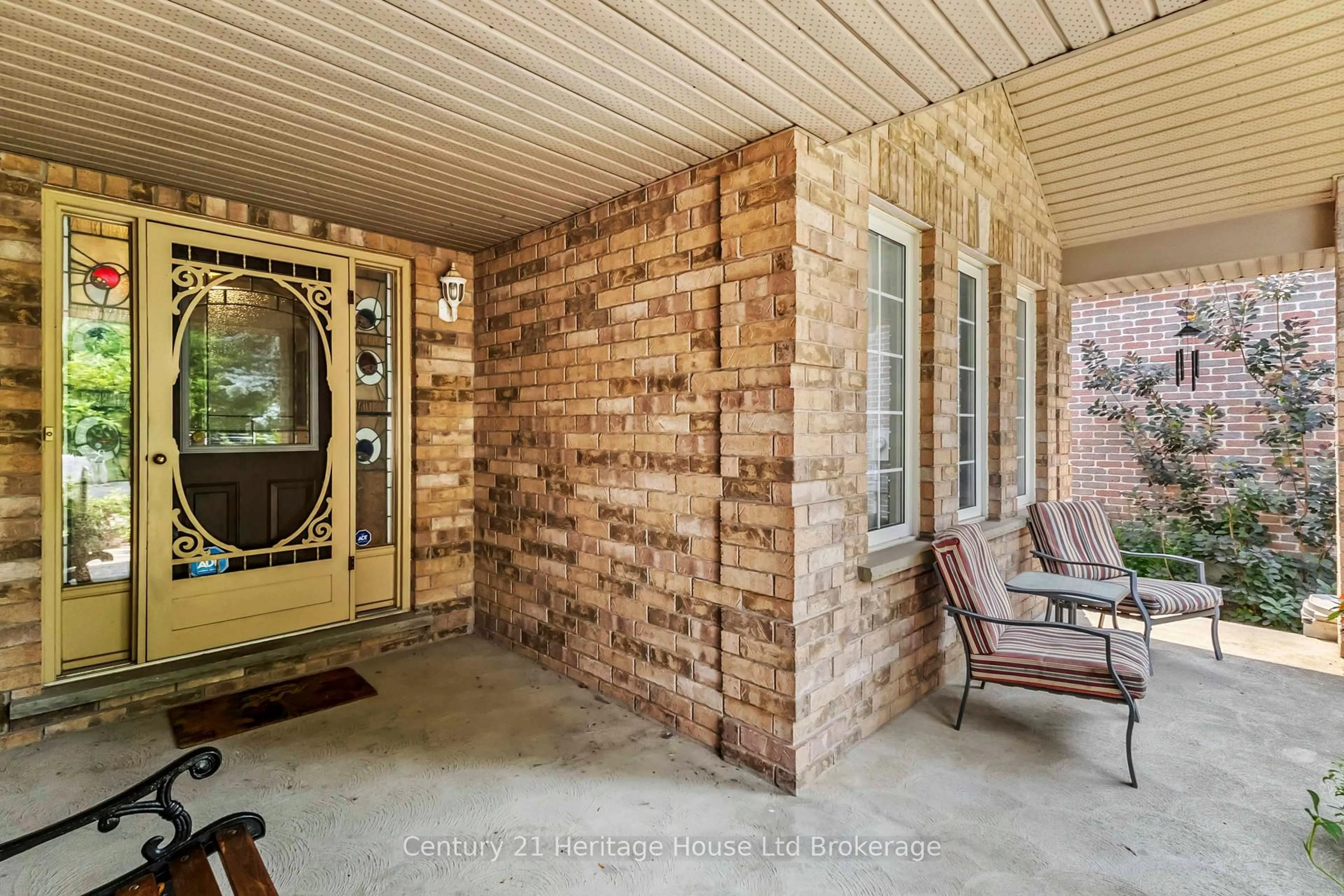 Unknown for 739 THORNWOOD Dr, London North Ontario N6H 5J6