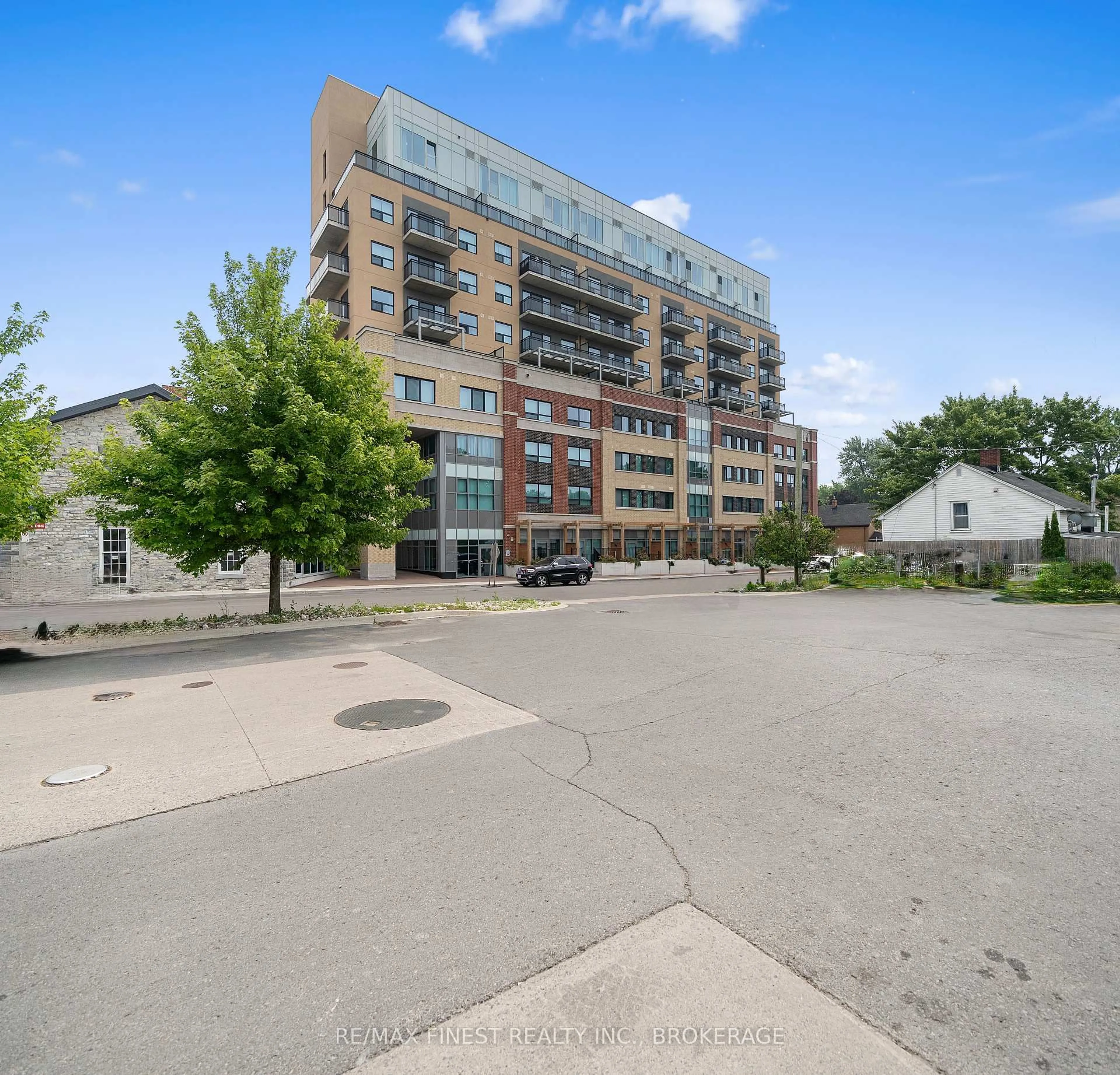 Unknown for 652 Princess St #441, Kingston Ontario K7L 3Z9