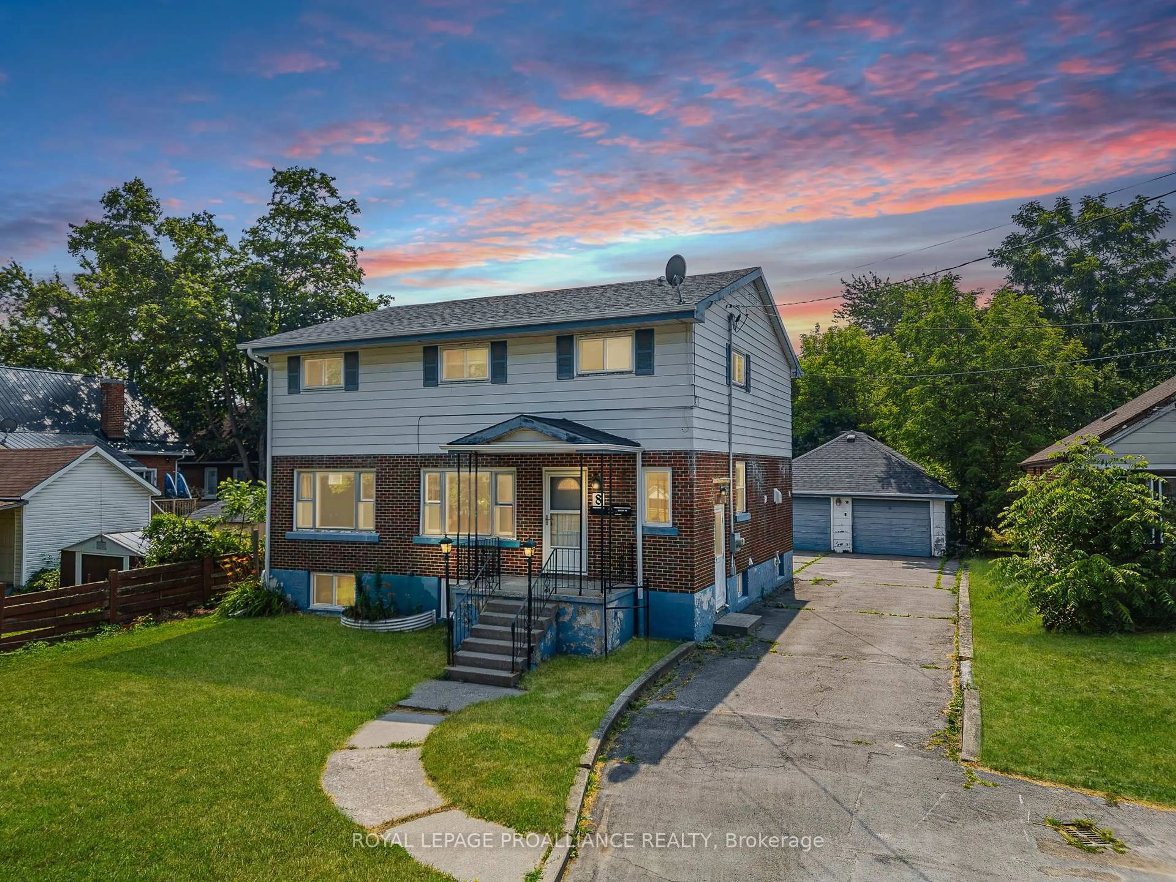A pic from outside/outdoor area/front of a property/back of a property/a pic from drone, street for 8 Reynolds Cres, Belleville Ontario K8P 2W7