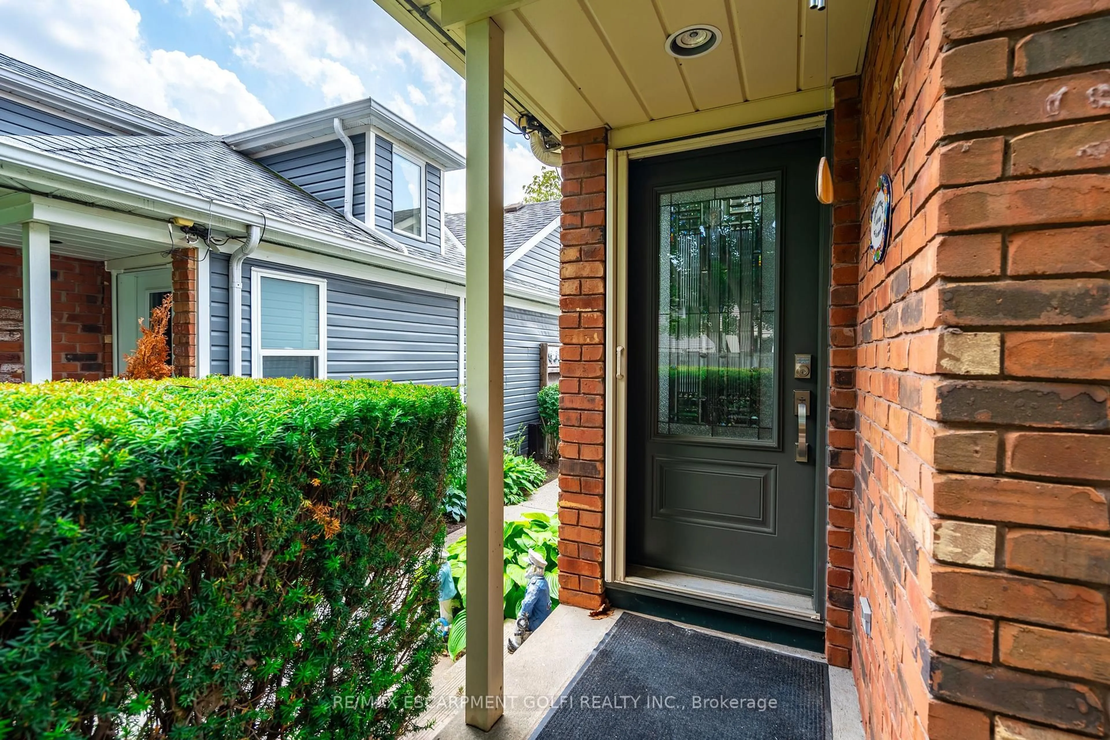 Unknown for 175 Fiddlers Green Rd #26, Hamilton Ontario L9G 4X7