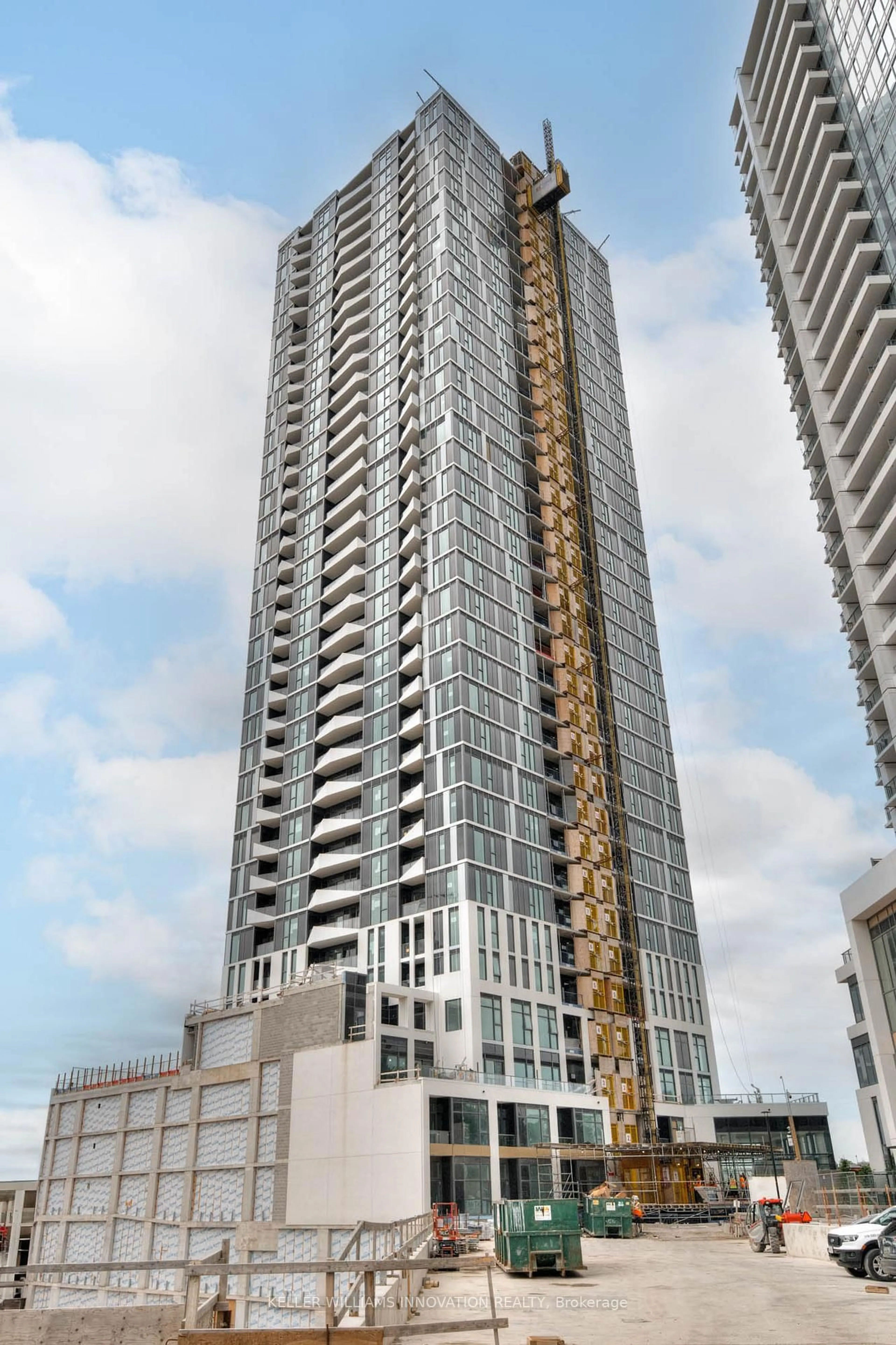 Unknown for 607 King St #404, Kitchener Ontario N2G 2L5