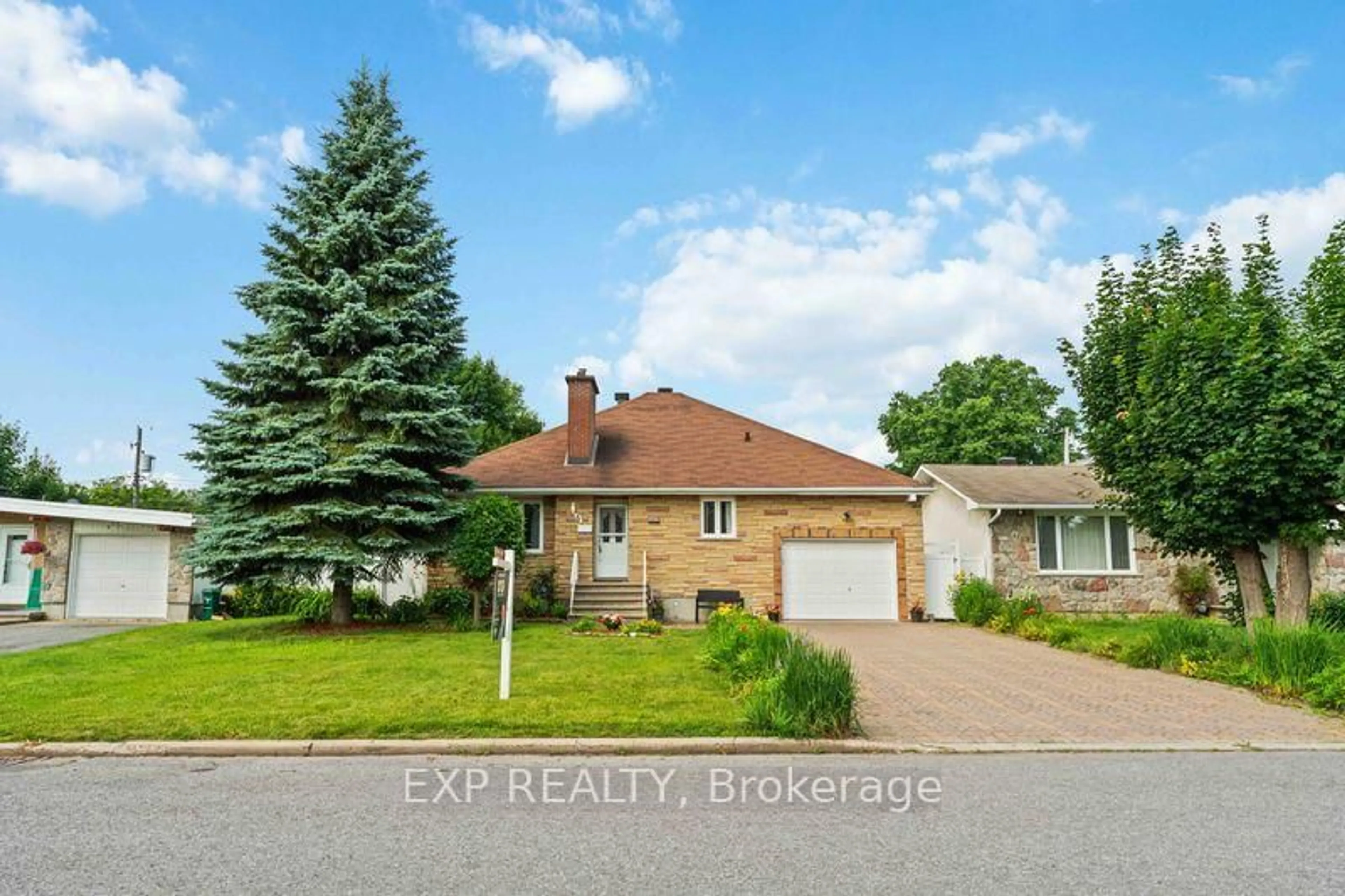 Home with brick exterior material, street for 6 Lyall St, Ottawa Ontario K2E 5G6