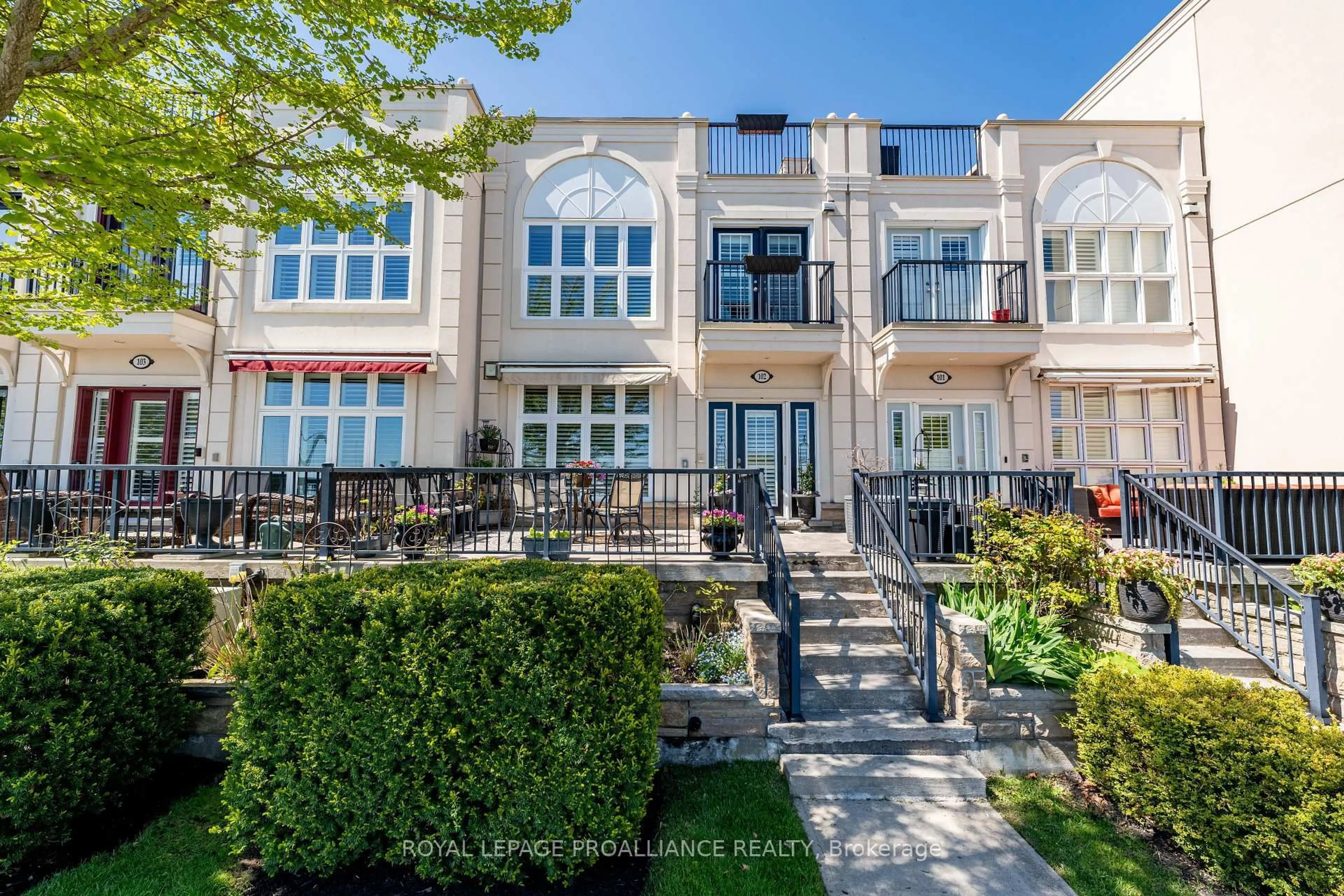 Unknown for 165 Division St #102, Cobourg Ontario K9A 0B3