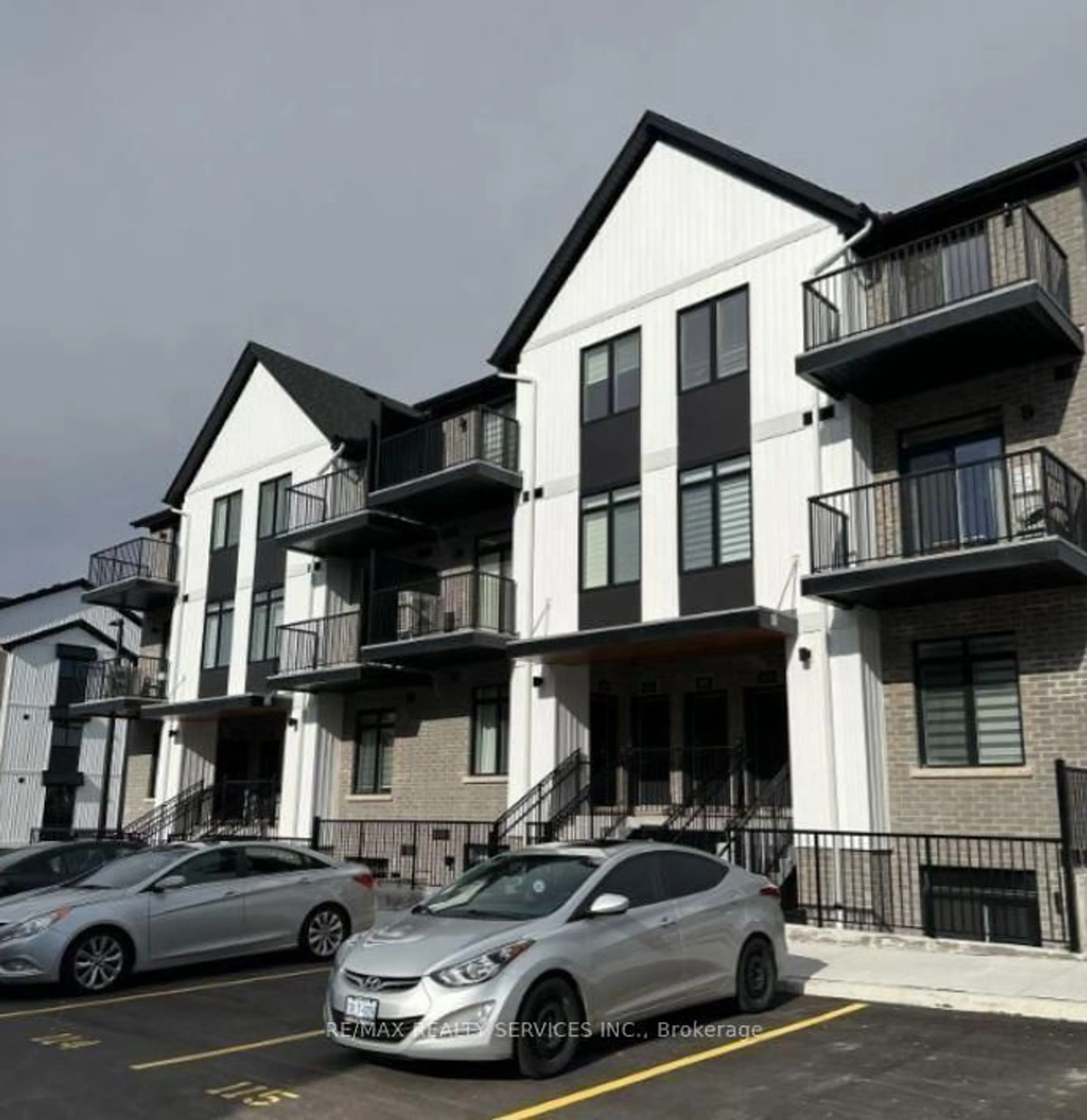 Unknown for 405 Myers Rd #67, Cambridge Ontario N1R 6X7